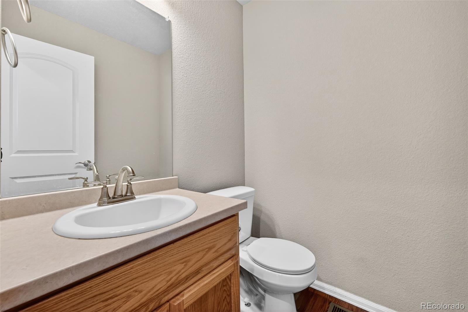 MLS Image #9 for 1616  104th avenue place,greeley, Colorado