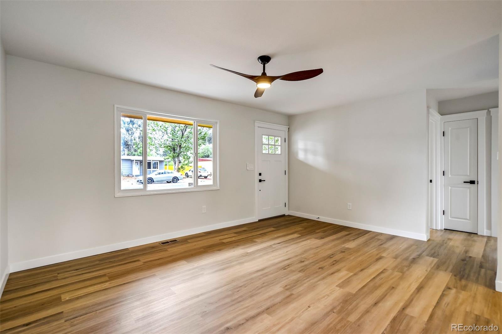 MLS Image #2 for 112  easy street,colorado springs, Colorado