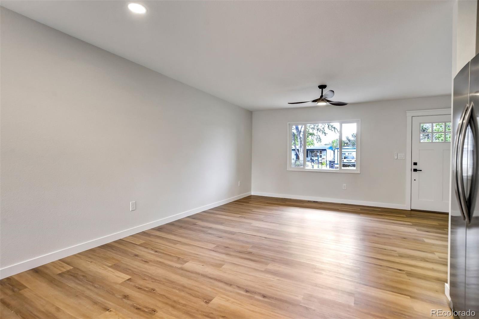 MLS Image #3 for 112  easy street,colorado springs, Colorado