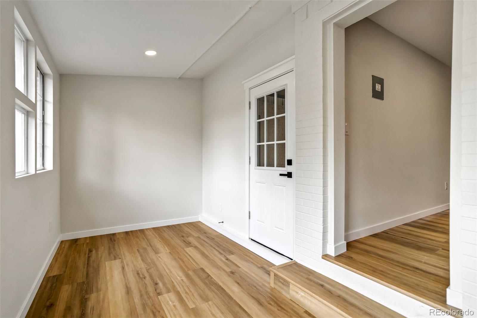 MLS Image #9 for 112  easy street,colorado springs, Colorado