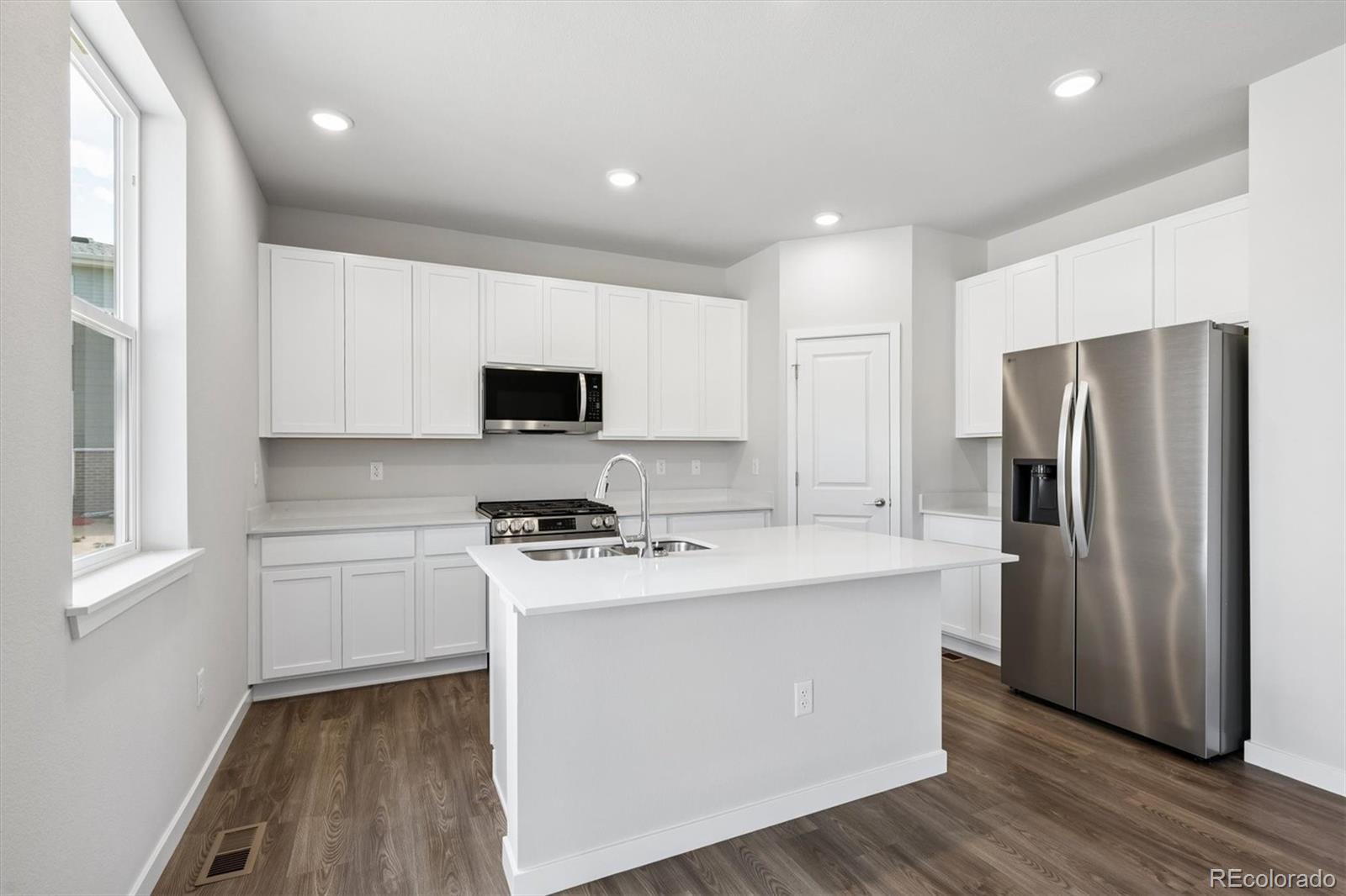 MLS Image #5 for 5732 n indigo rose street,aurora, Colorado