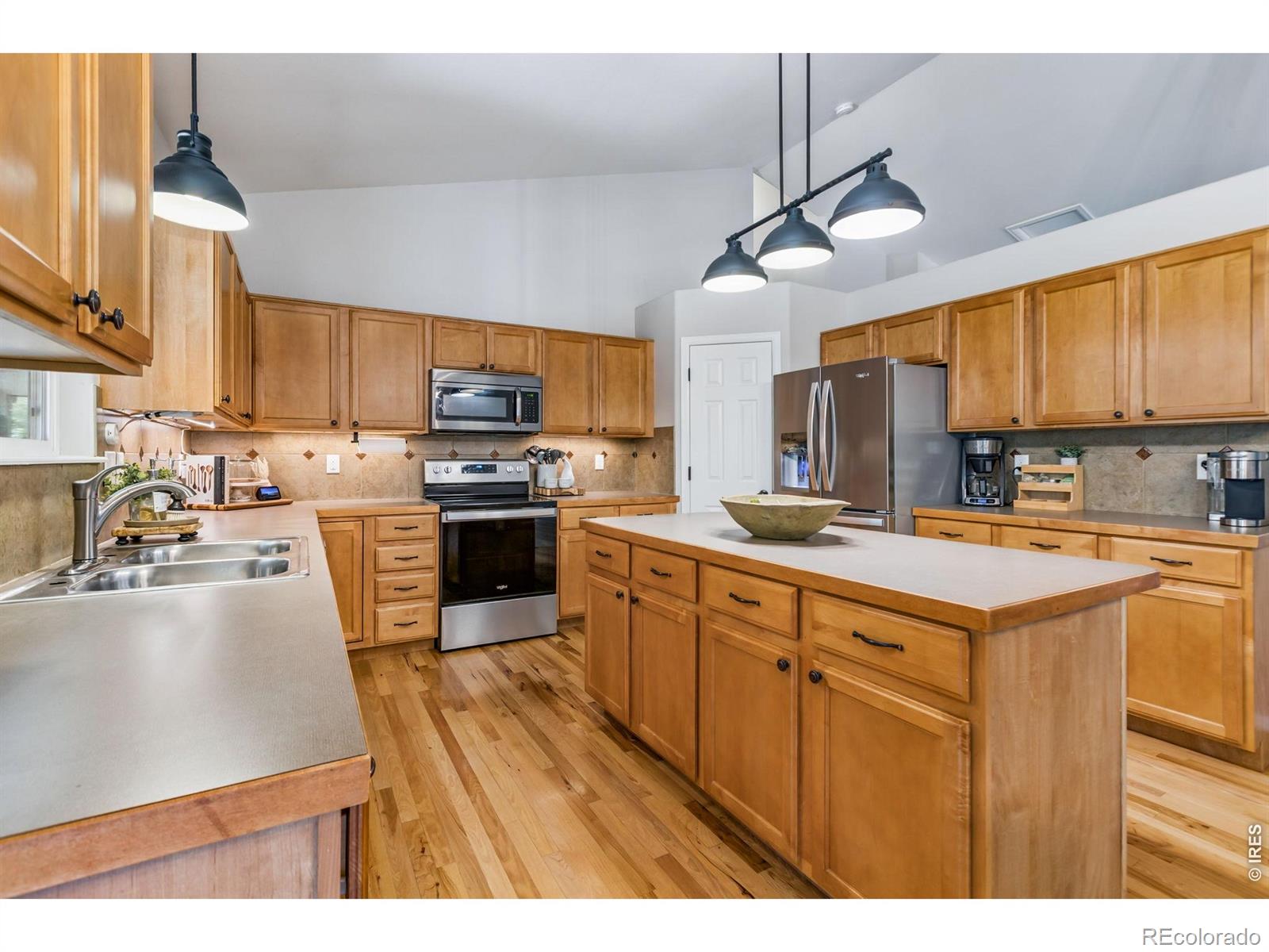 MLS Image #10 for 404  prairie clover way,severance, Colorado