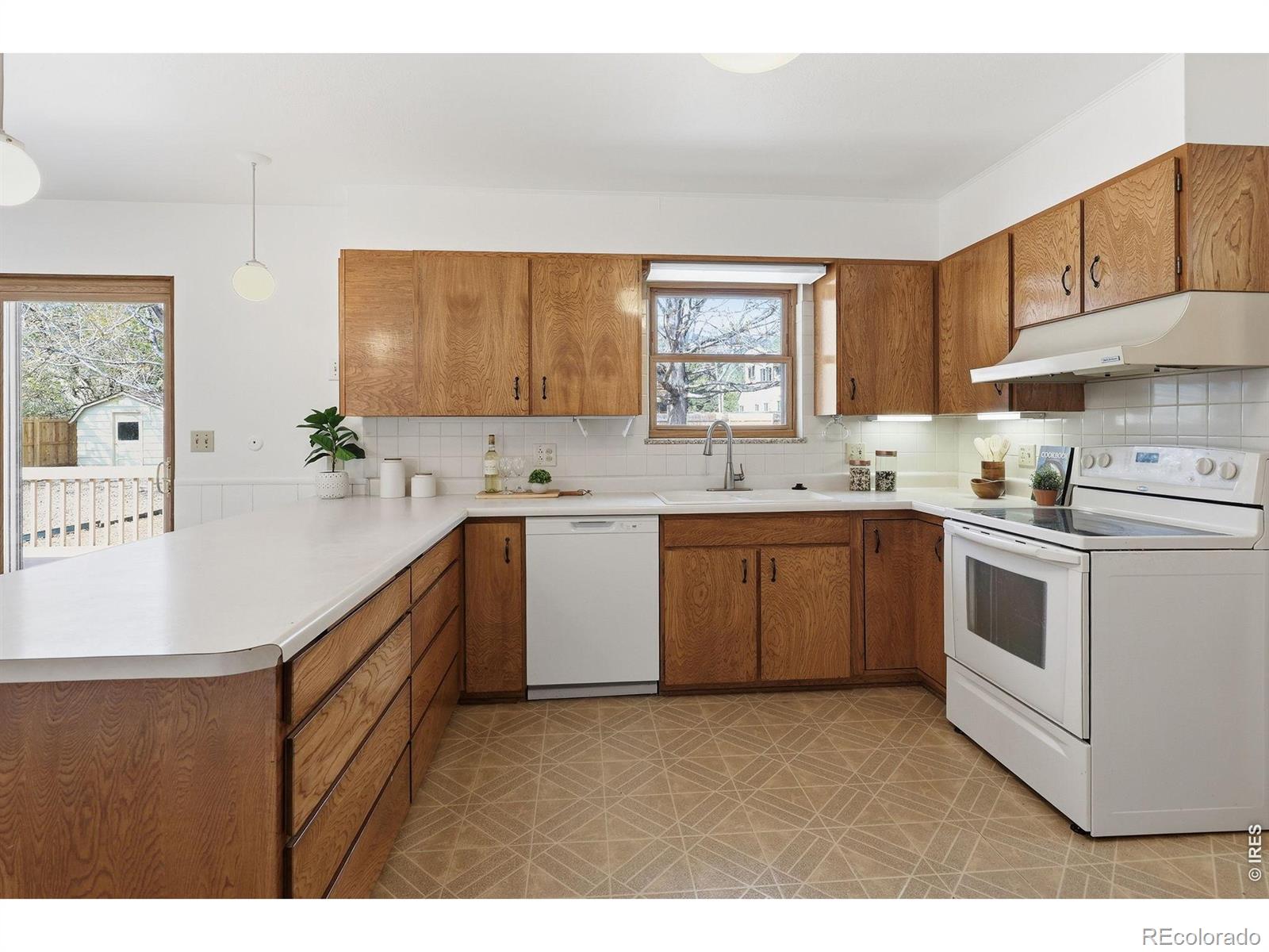MLS Image #10 for 3355  16th street,boulder, Colorado