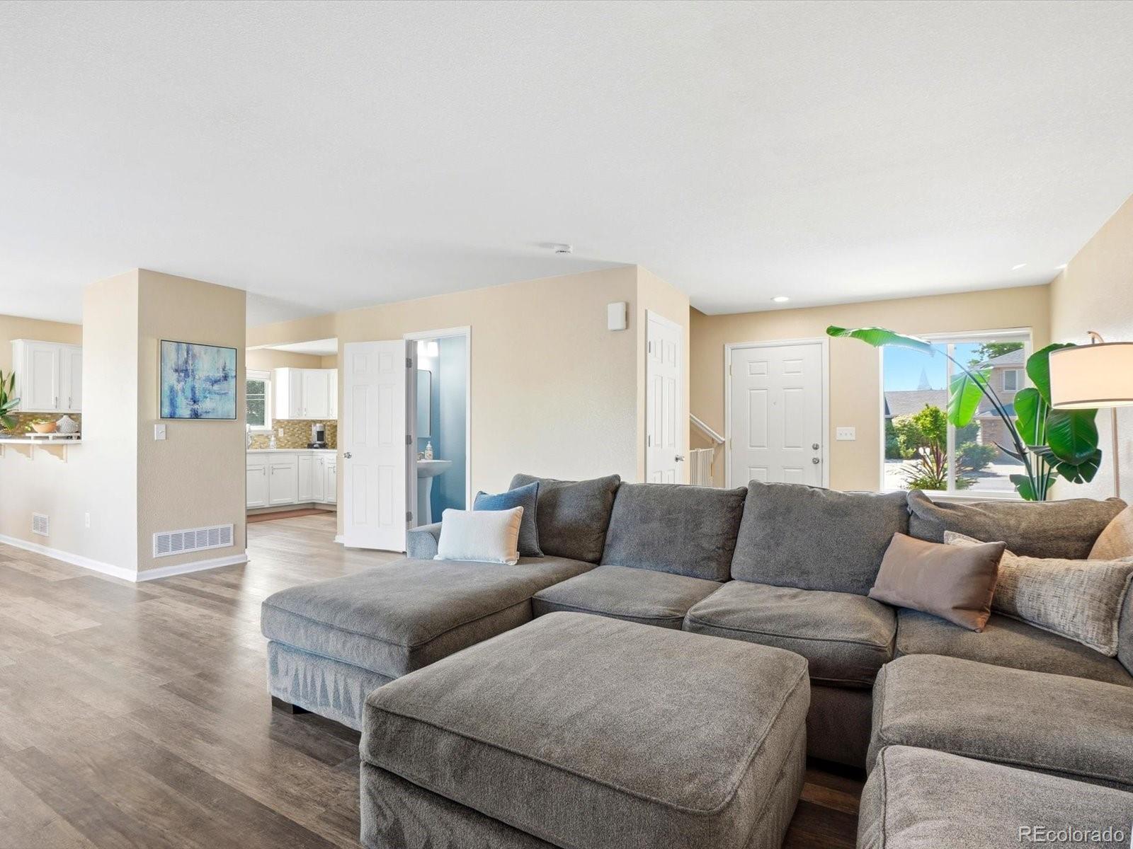 MLS Image #8 for 6410  stuart street,arvada, Colorado