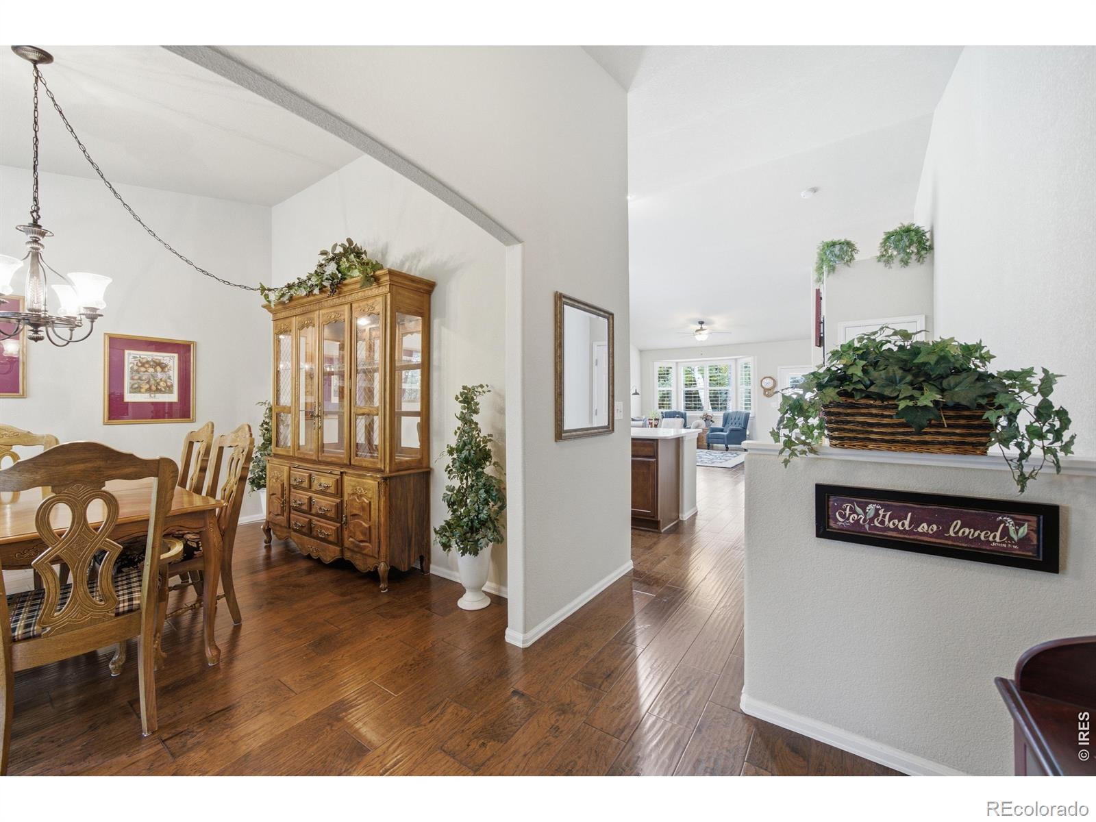 MLS Image #14 for 520  botley court,windsor, Colorado