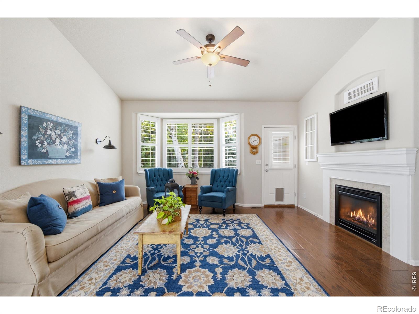 MLS Image #3 for 520  botley court,windsor, Colorado