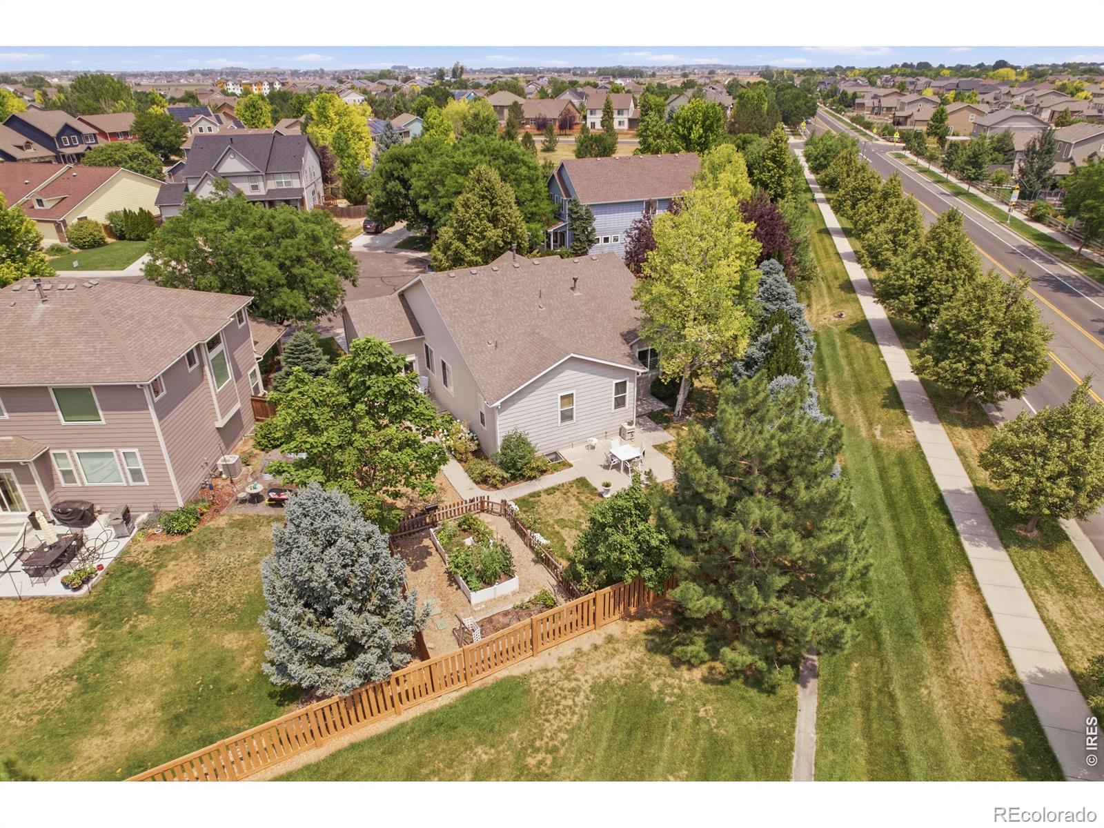 MLS Image #37 for 520  botley court,windsor, Colorado