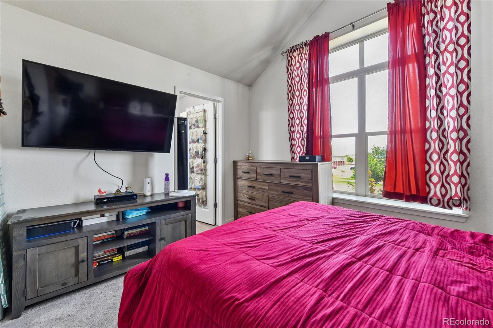 MLS Image #14 for 5037  central park boulevard,denver, Colorado