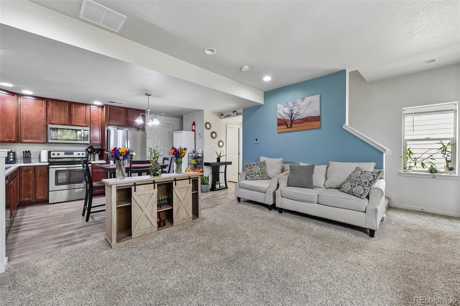 MLS Image #3 for 5037  central park boulevard,denver, Colorado