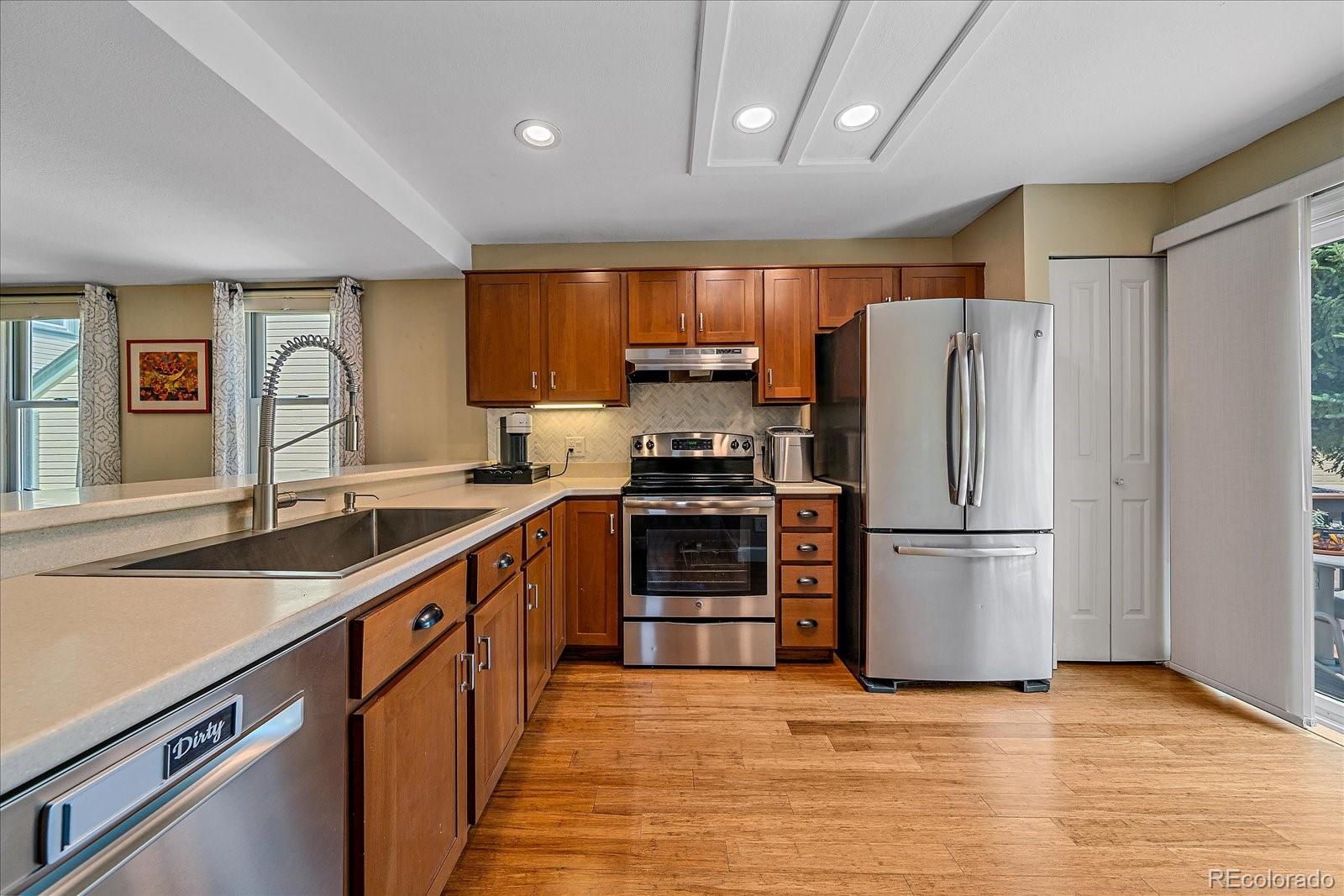 MLS Image #11 for 6459 s filbert lane,centennial, Colorado