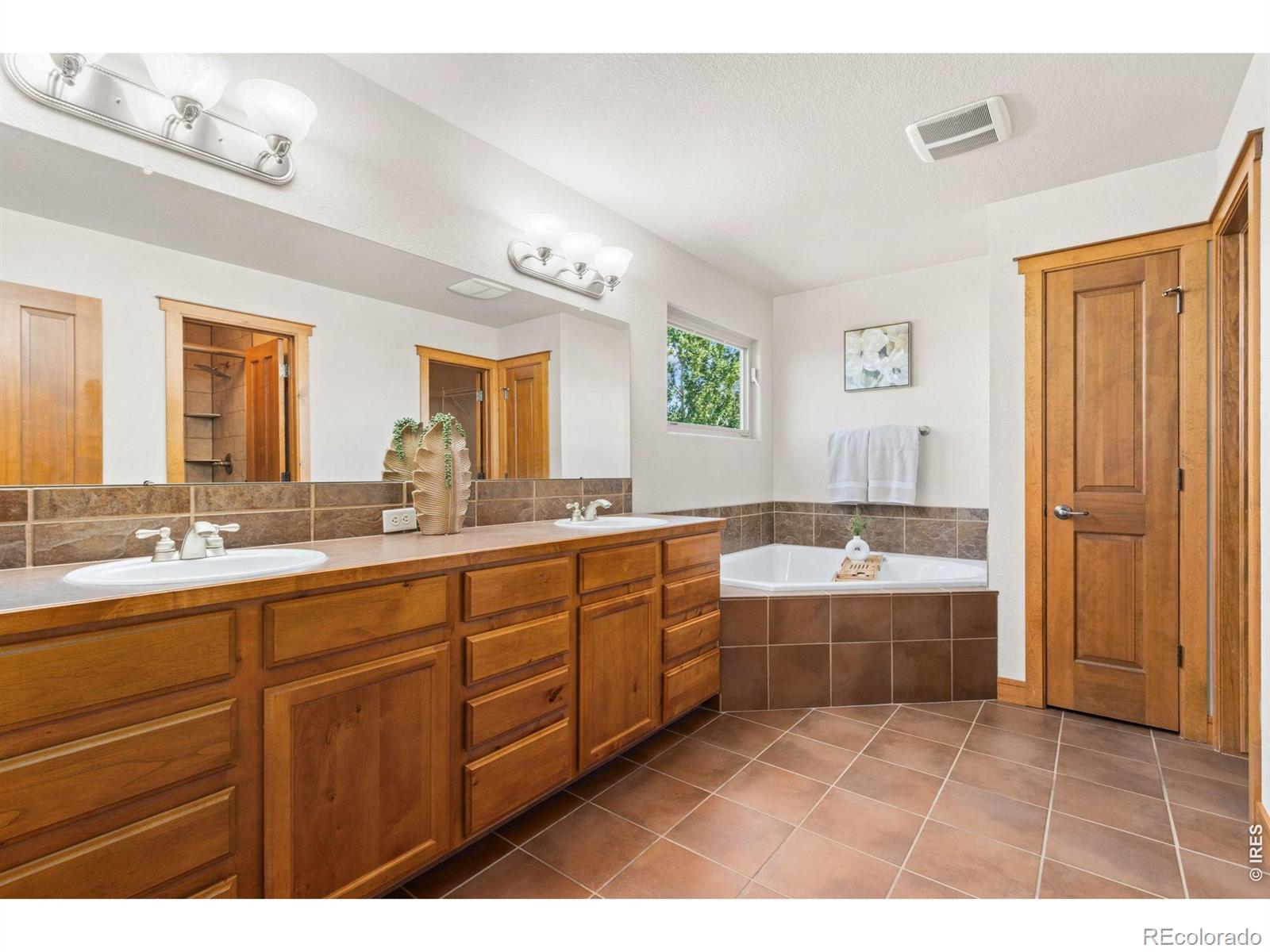 MLS Image #17 for 4226  rolling gate road,fort collins, Colorado