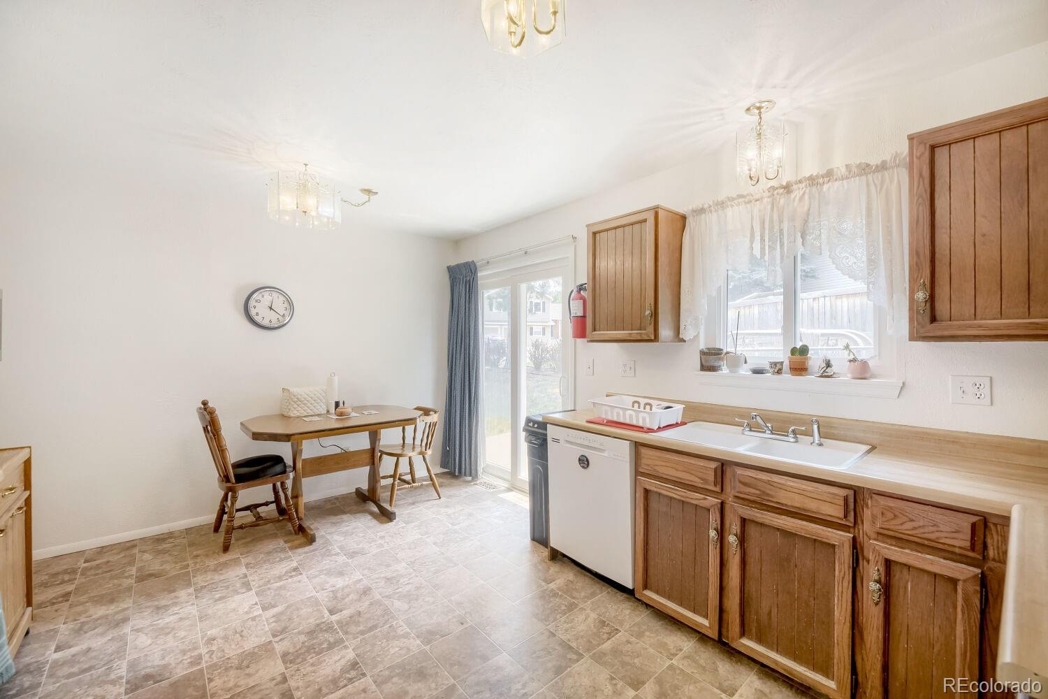 MLS Image #3 for 4792 e costilla avenue,centennial, Colorado