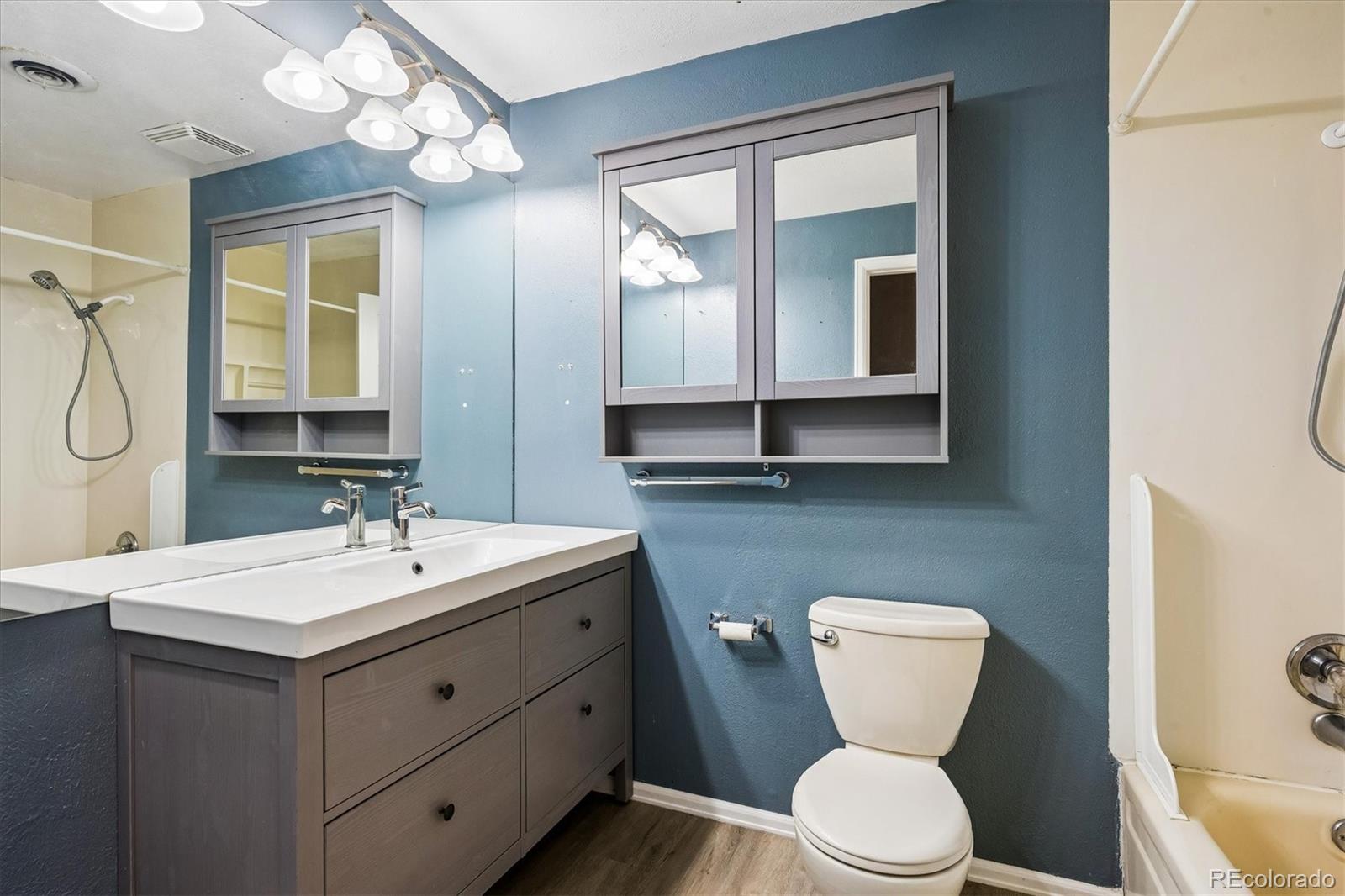 MLS Image #21 for 7618 s holland way,littleton, Colorado