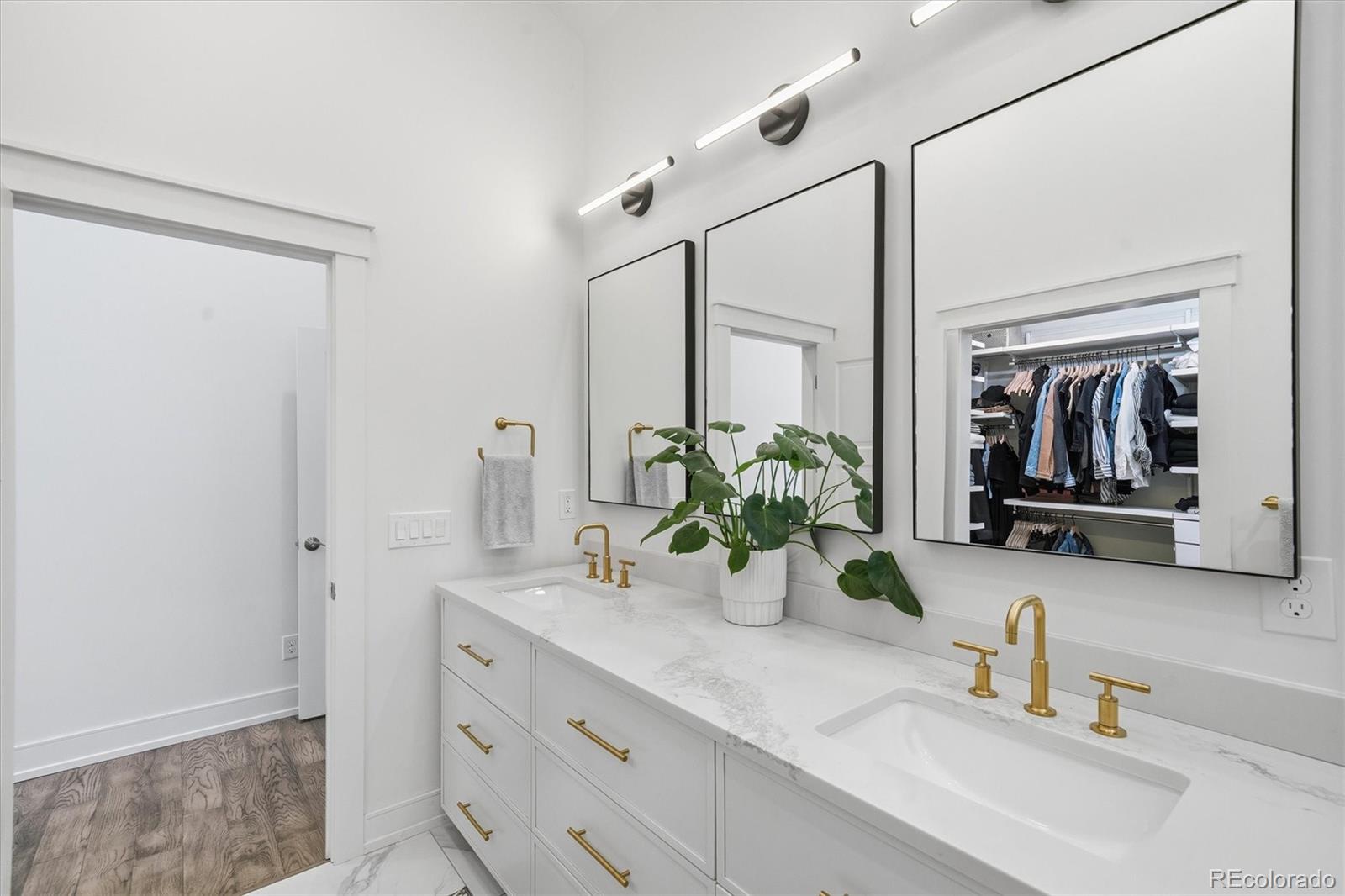 MLS Image #19 for 6043 s lima street,englewood, Colorado