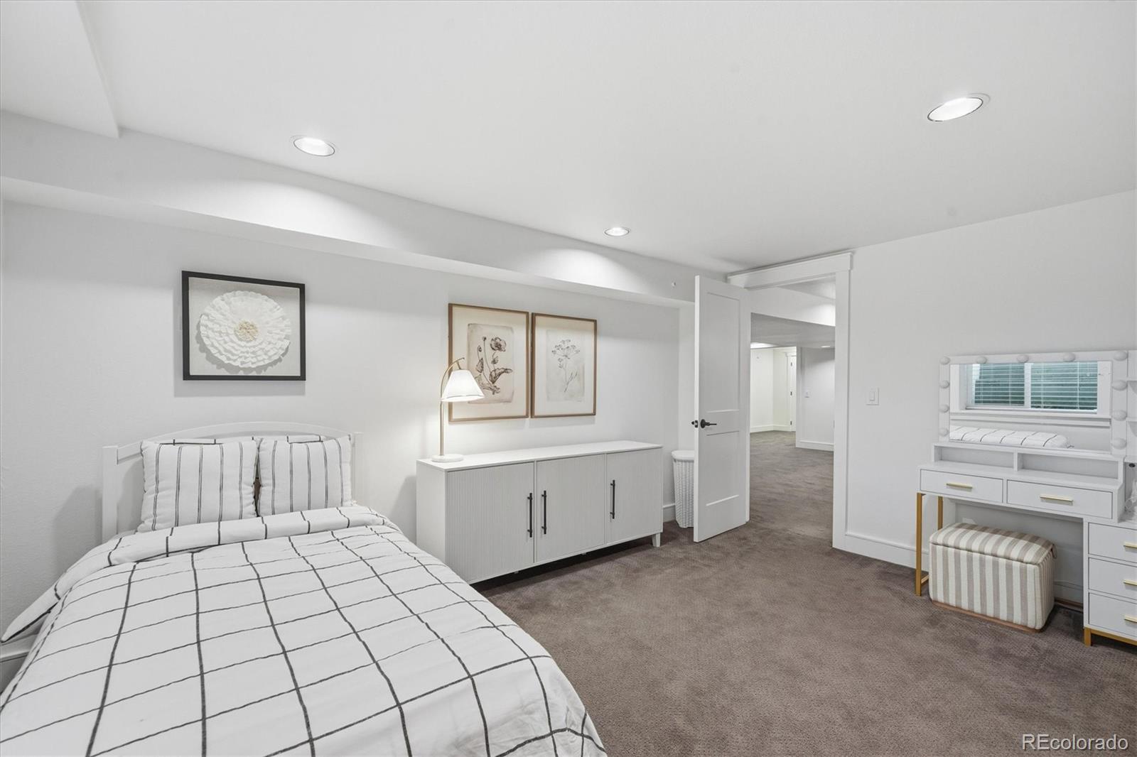 MLS Image #31 for 6043 s lima street,englewood, Colorado