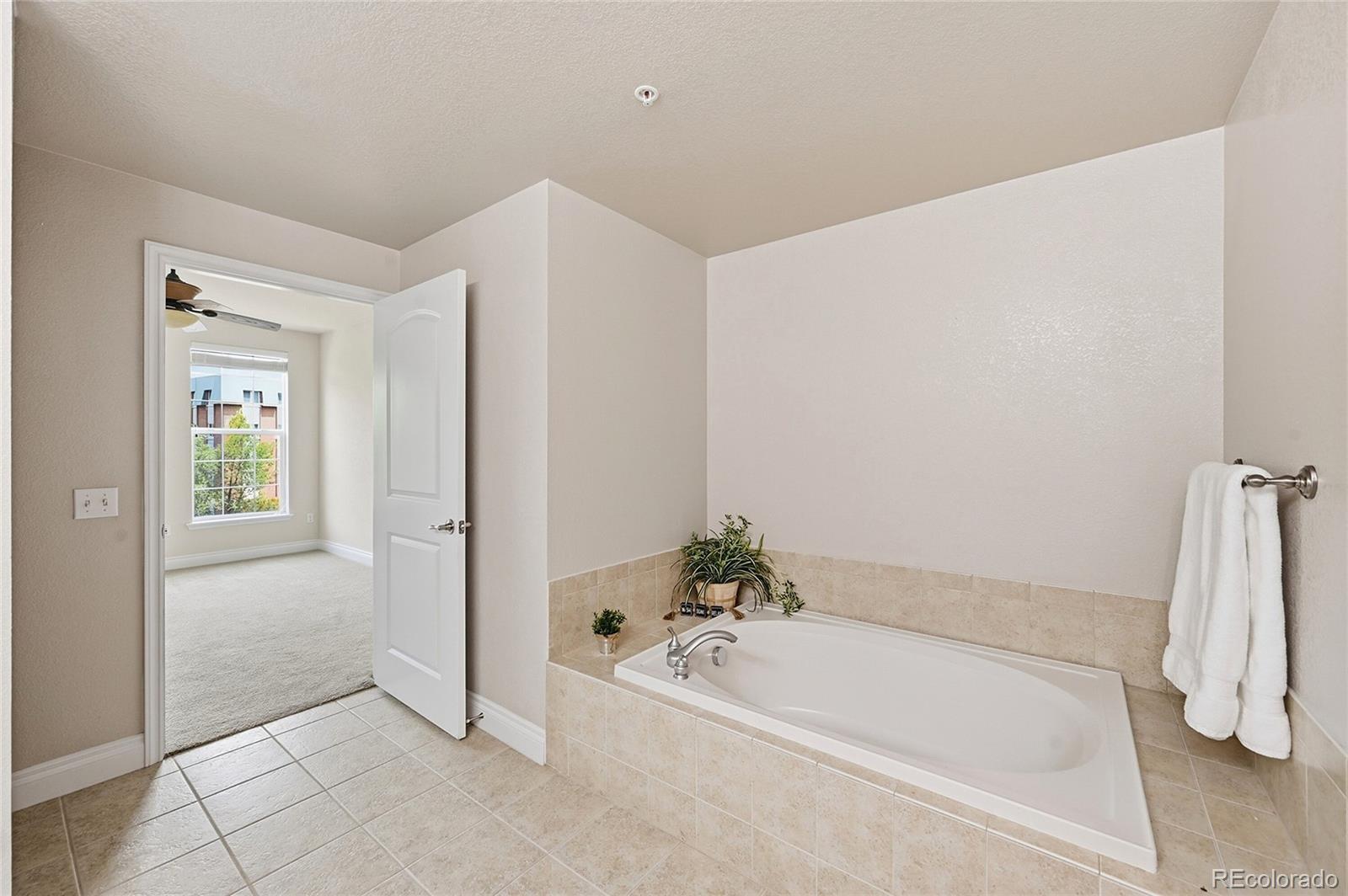 MLS Image #19 for 660  11th street 207,golden, Colorado