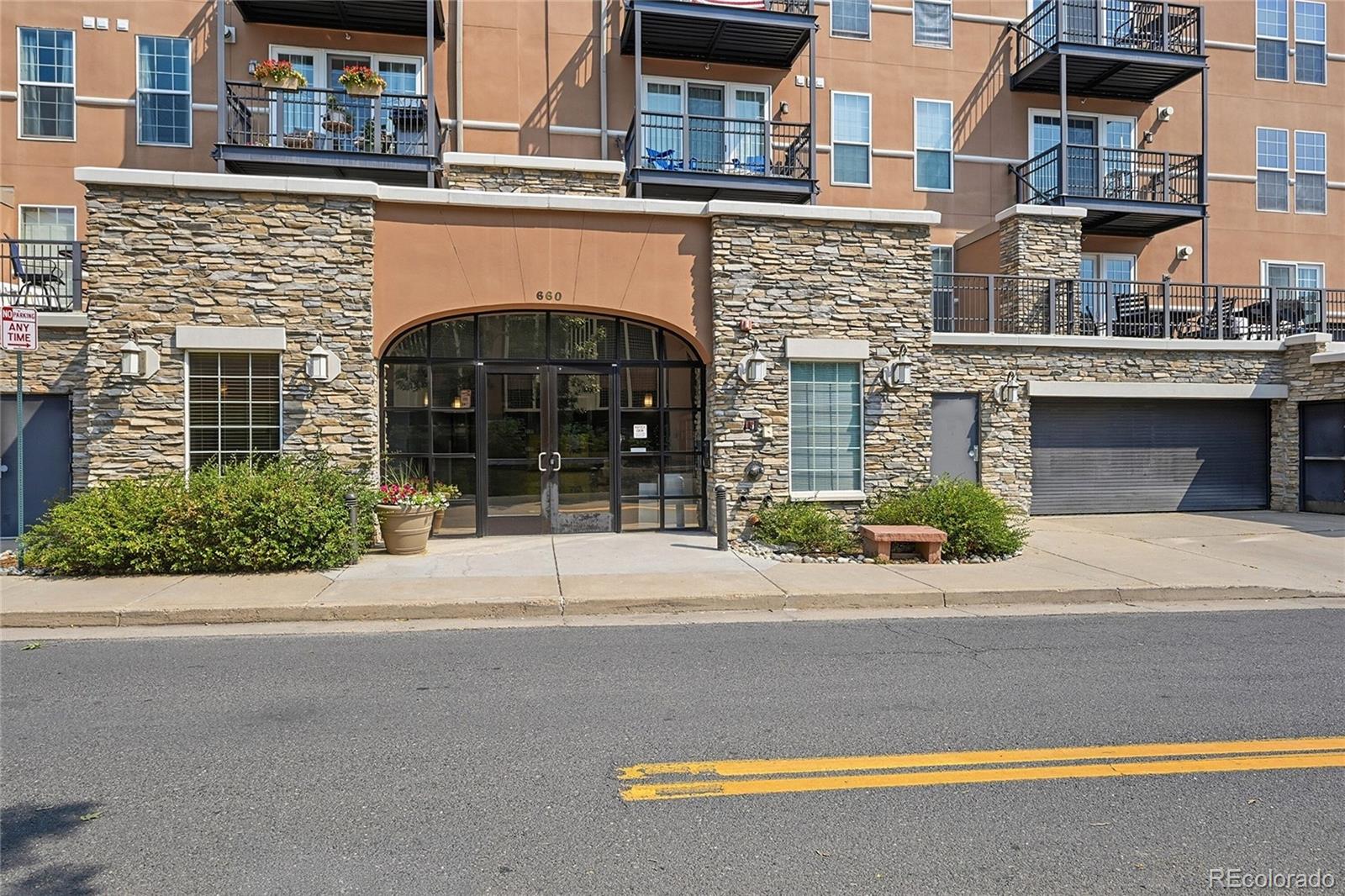 MLS Image #3 for 660  11th street 207,golden, Colorado