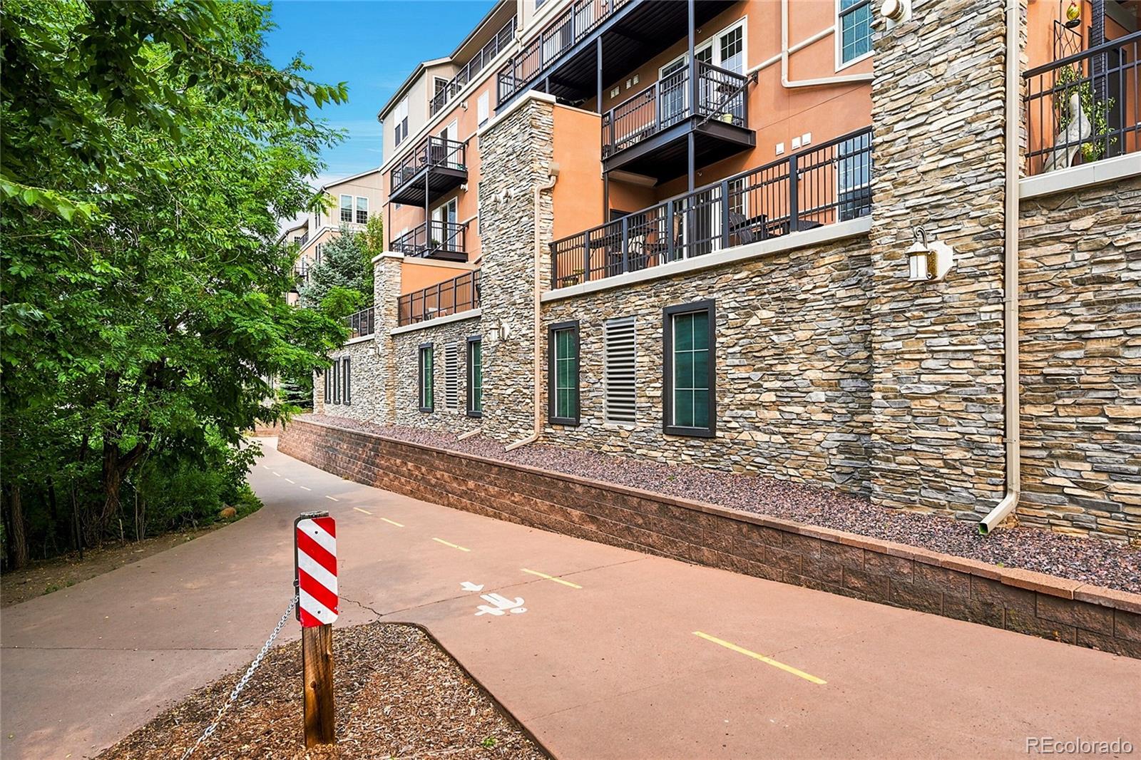 MLS Image #4 for 660  11th street 207,golden, Colorado