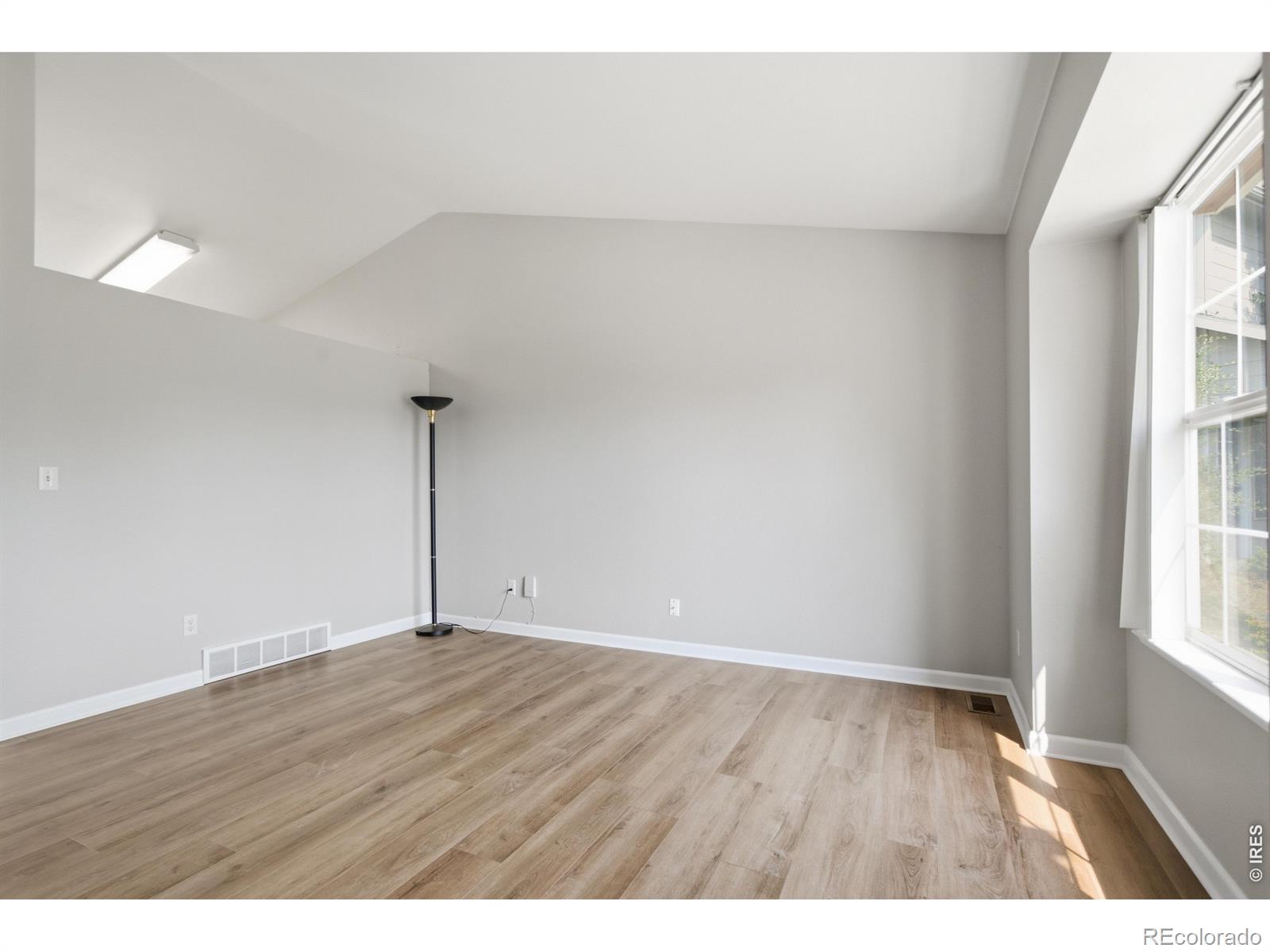MLS Image #4 for 3202  ellis court,evans, Colorado