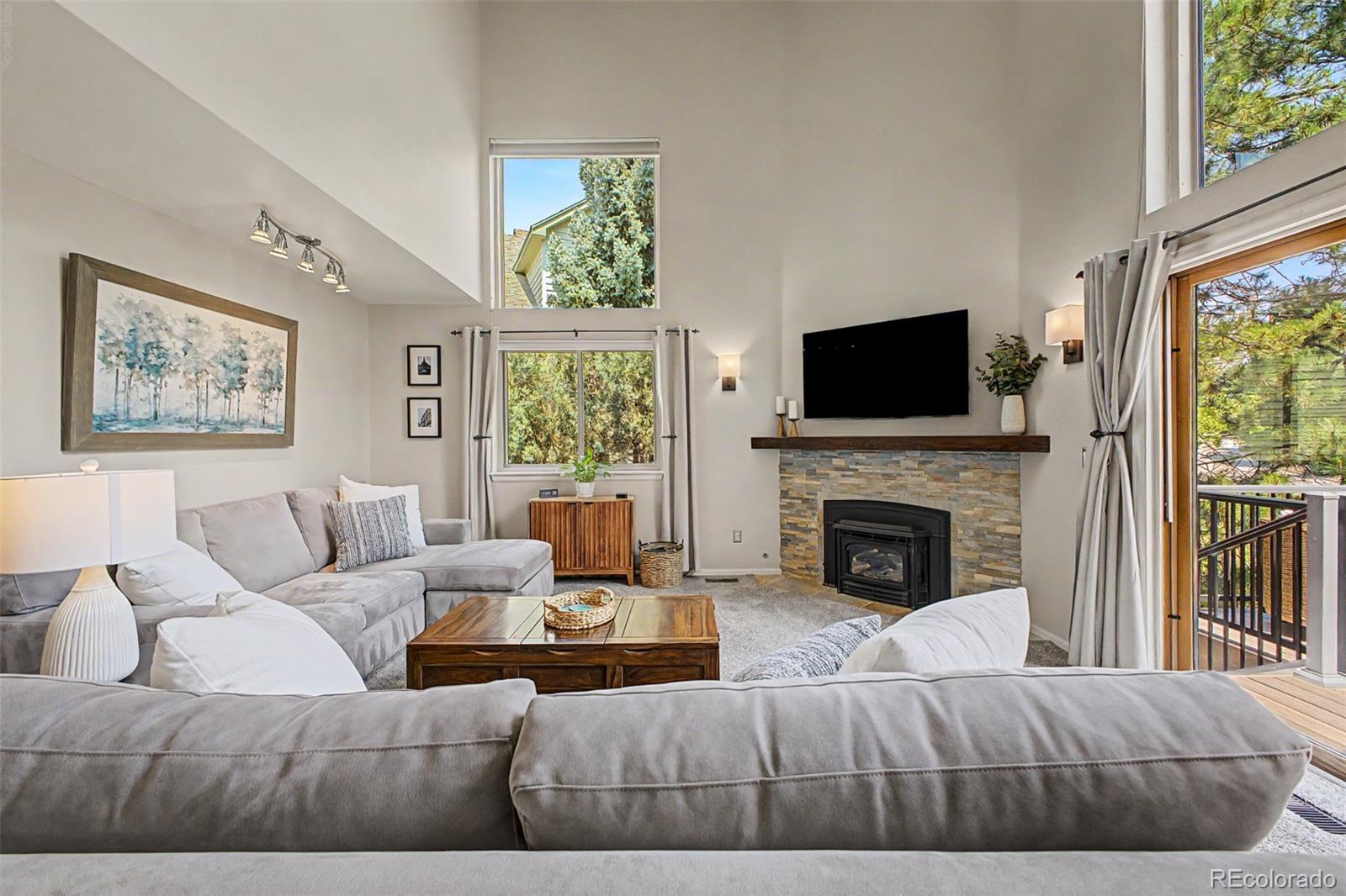MLS Image #11 for 1023  meadow run,golden, Colorado