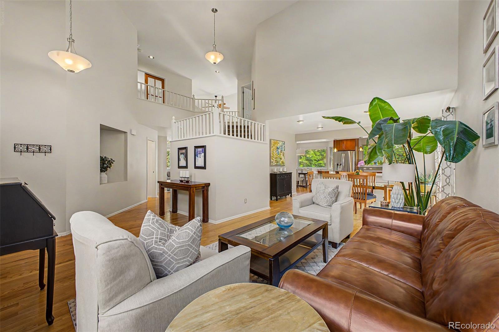 MLS Image #4 for 1023  meadow run,golden, Colorado