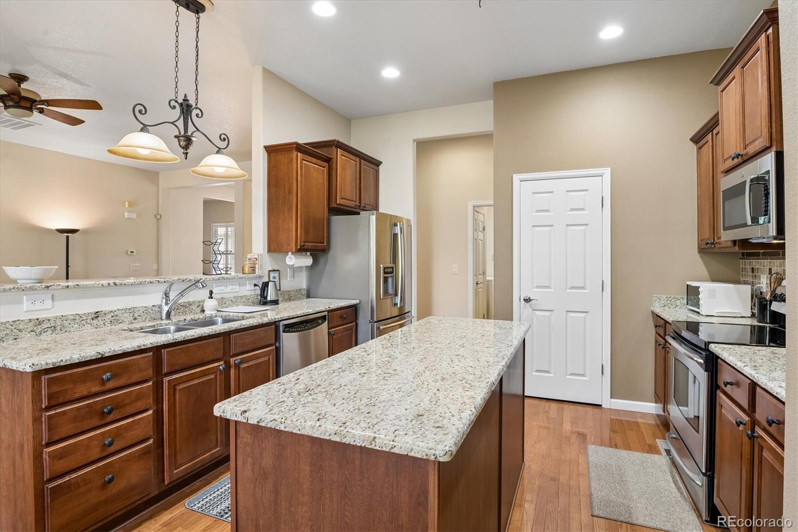 MLS Image #14 for 4943  democrat drive,broomfield, Colorado