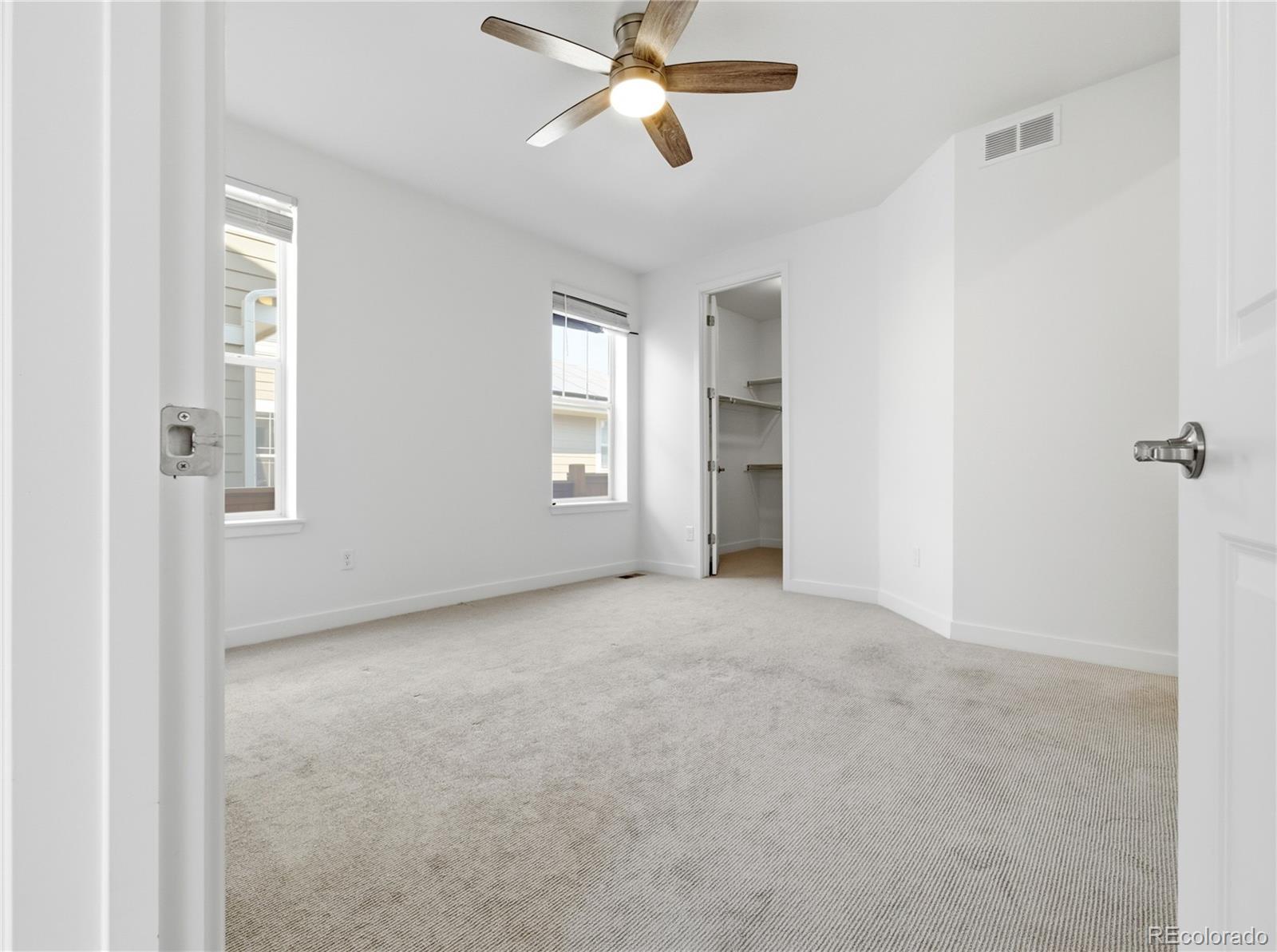 MLS Image #16 for 9989 e 62nd avenue,denver, Colorado