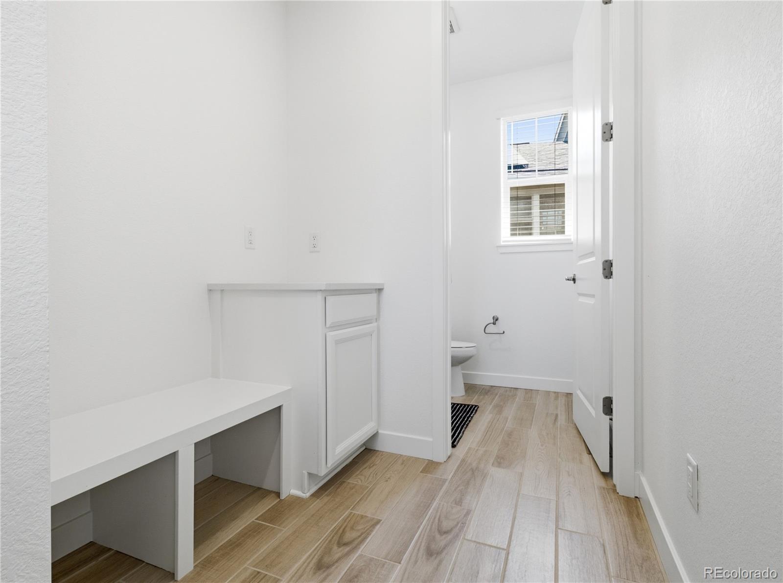 MLS Image #18 for 9989 e 62nd avenue,denver, Colorado