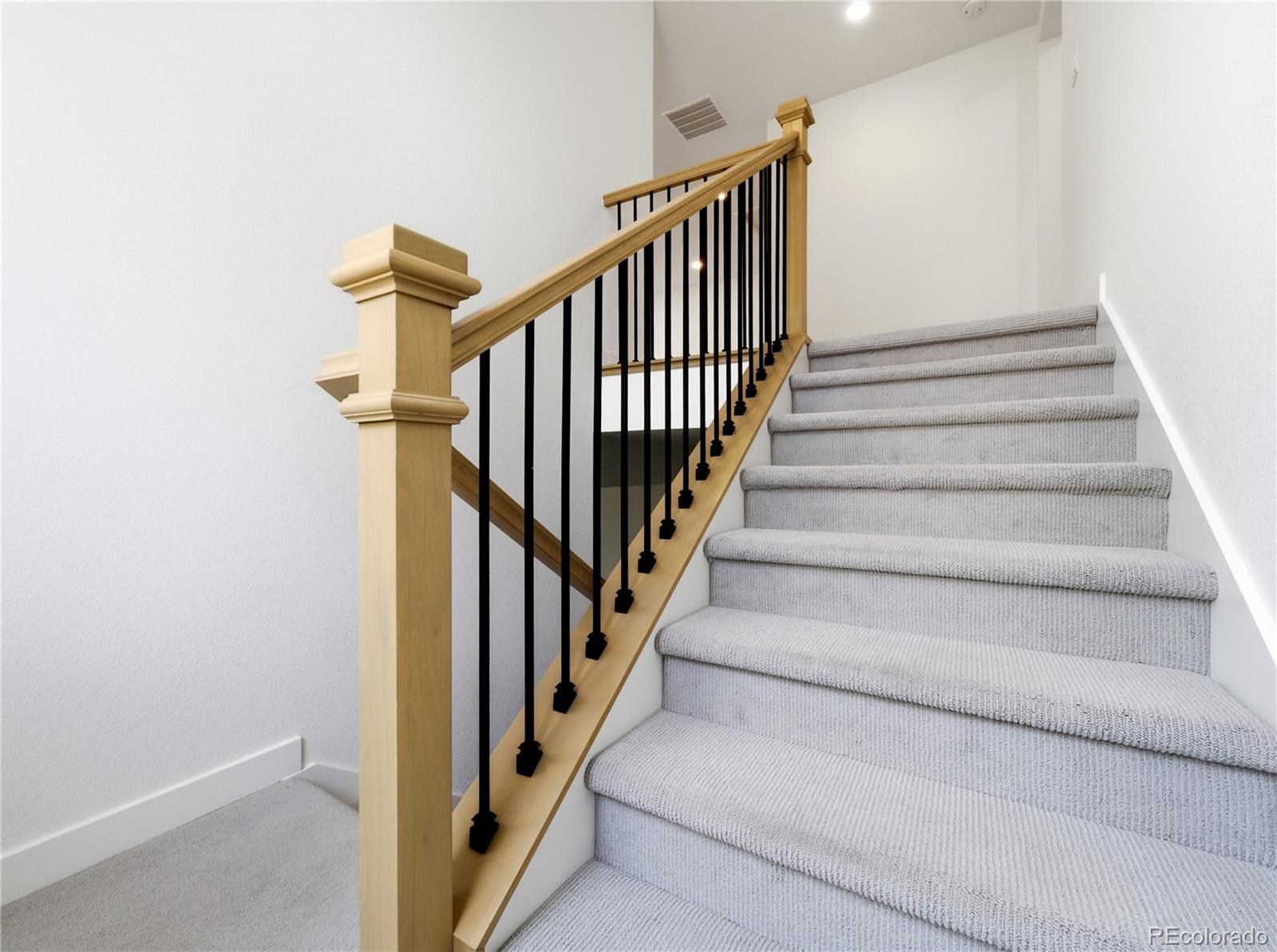 MLS Image #20 for 9989 e 62nd avenue,denver, Colorado