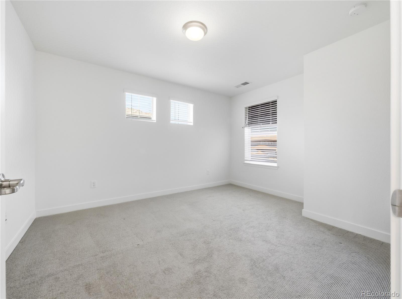 MLS Image #29 for 9989 e 62nd avenue,denver, Colorado