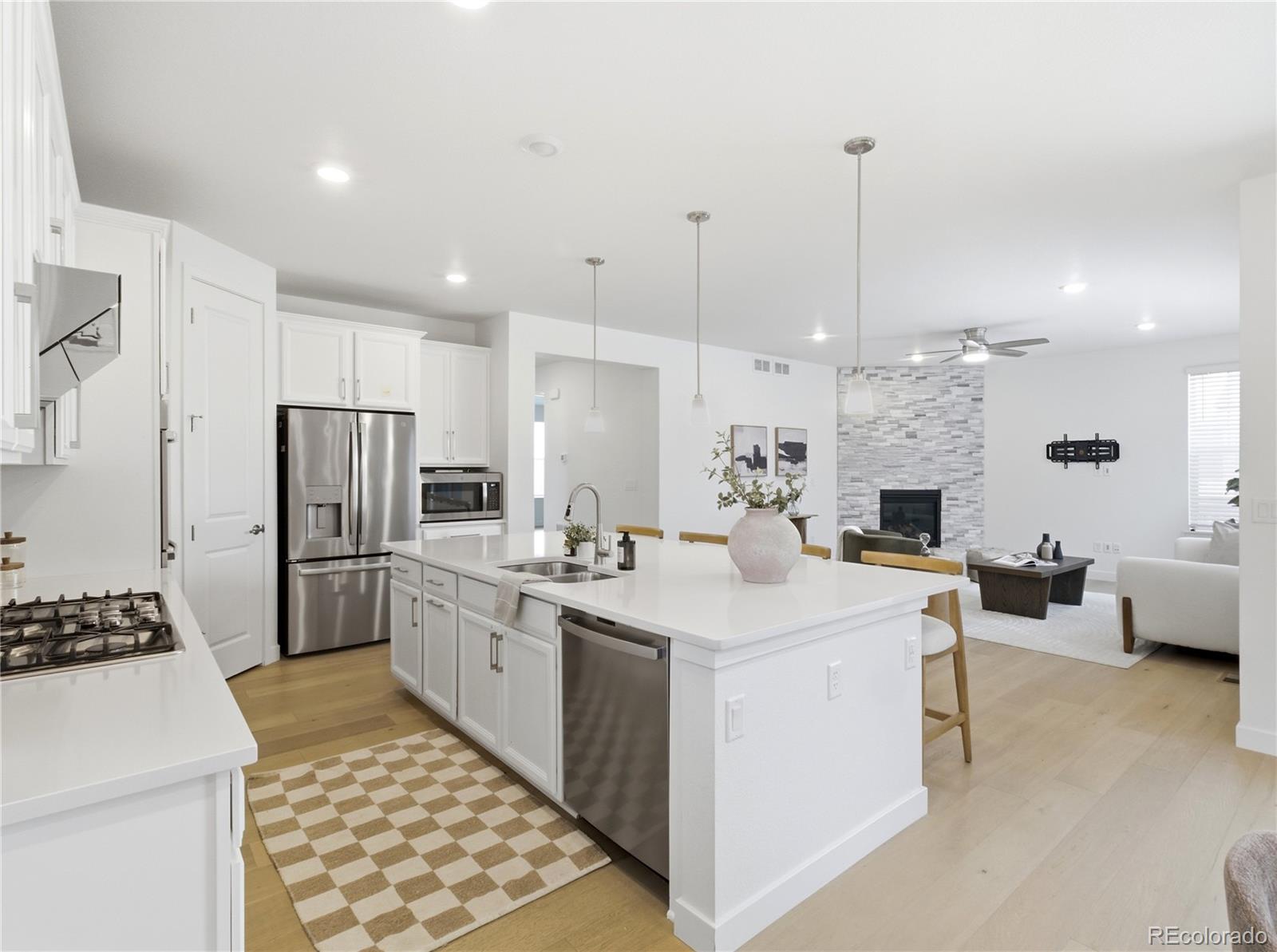 MLS Image #8 for 9989 e 62nd avenue,denver, Colorado