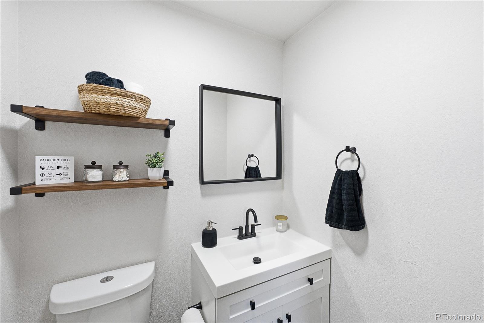 MLS Image #10 for 263 s fetzer street,byers, Colorado