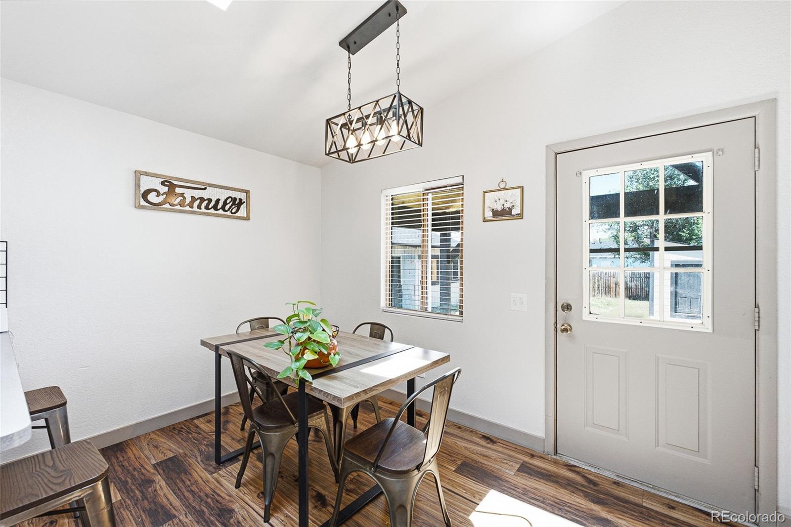 MLS Image #8 for 263 s fetzer street,byers, Colorado