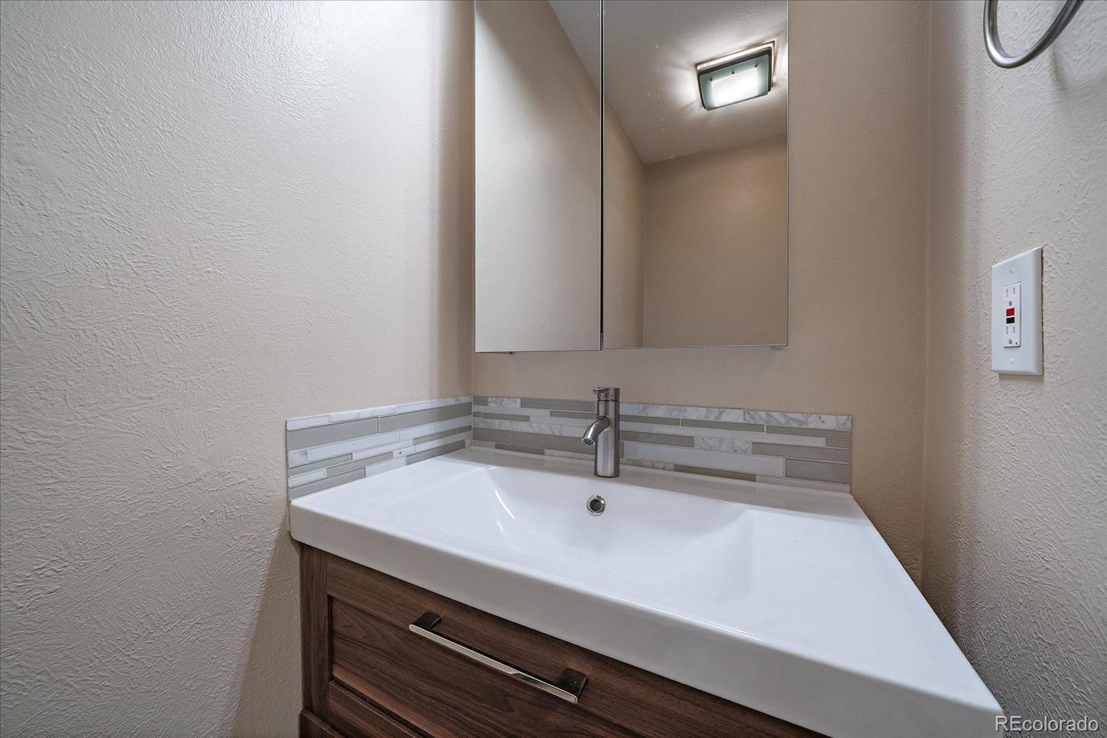 MLS Image #16 for 7892 s logan drive,littleton, Colorado