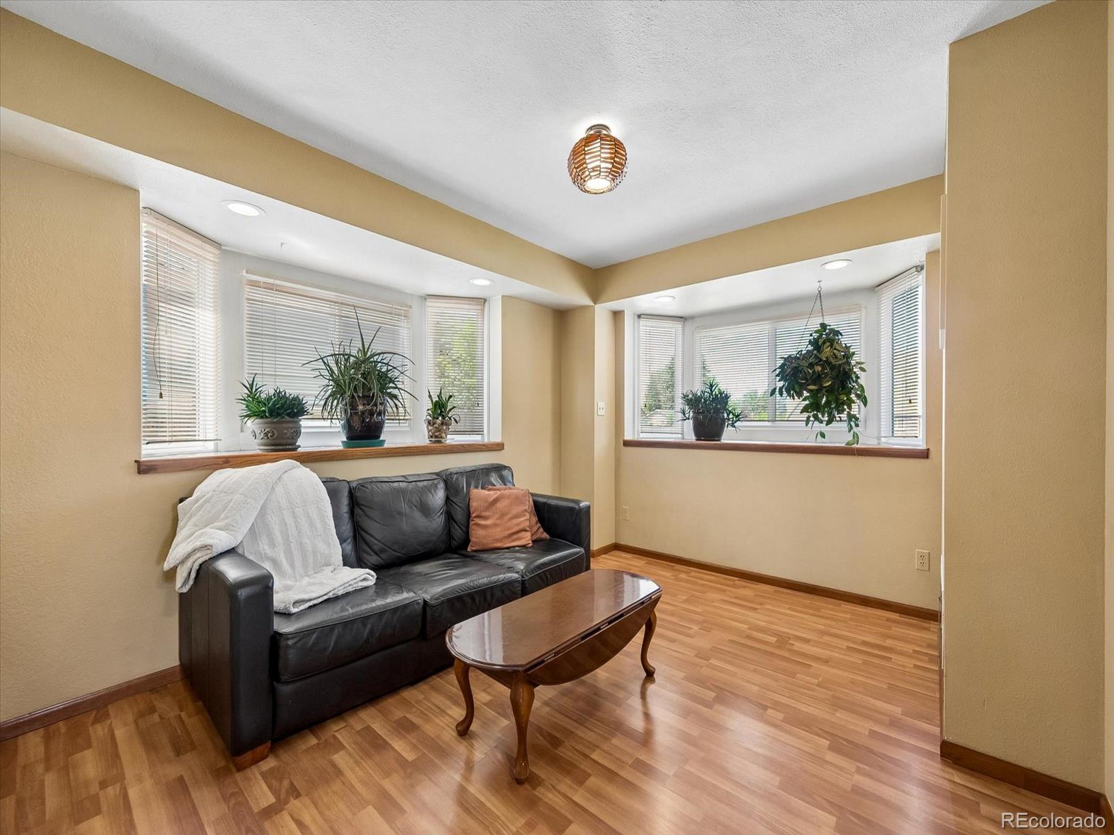 MLS Image #6 for 3182 s logan street,englewood, Colorado