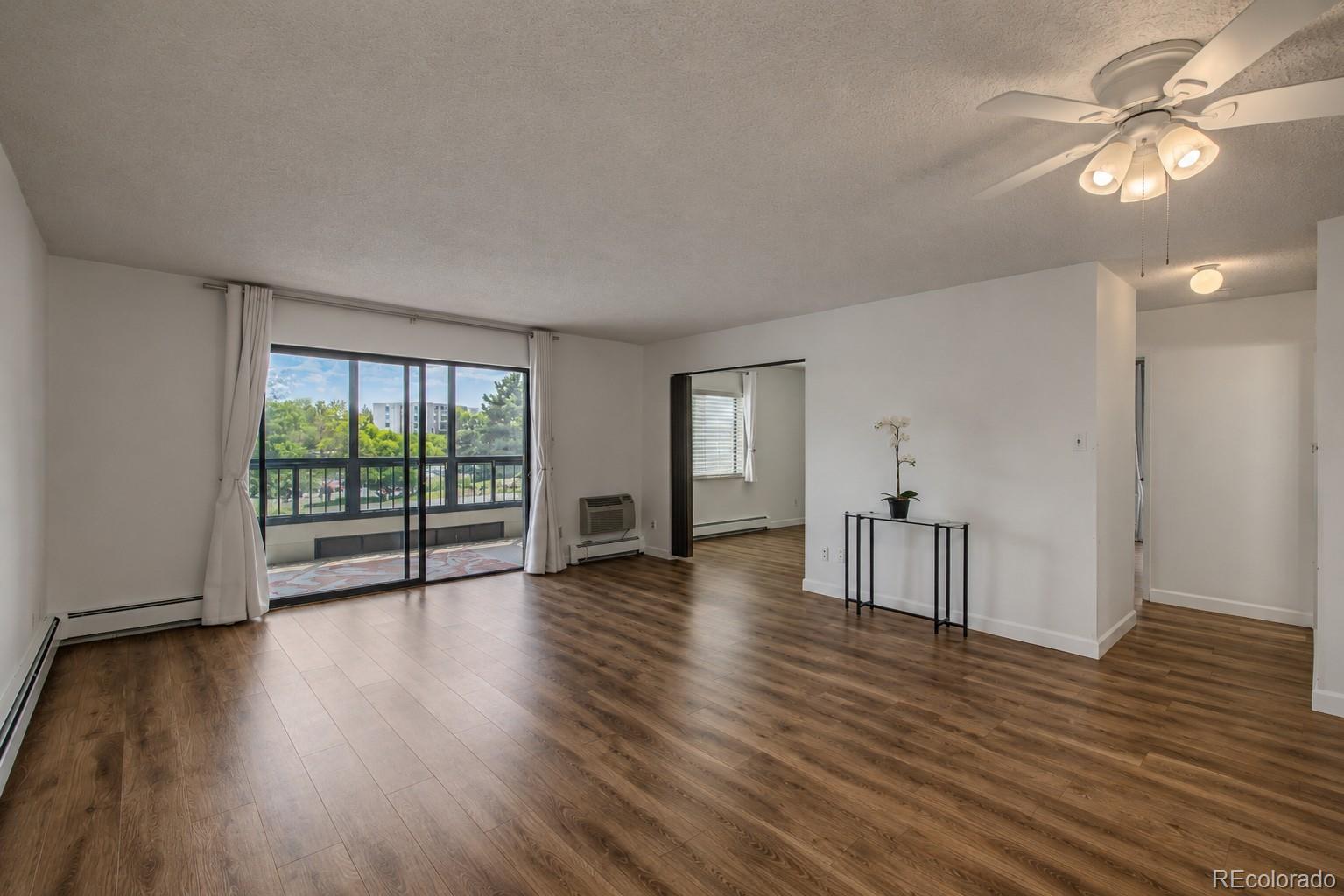 MLS Image #4 for 13961 e marina drive 206,aurora, Colorado