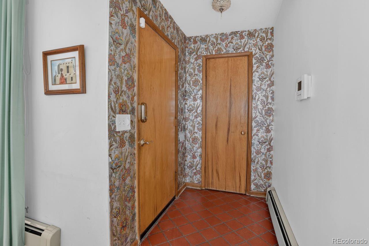 MLS Image #10 for 2772 s race street,denver, Colorado