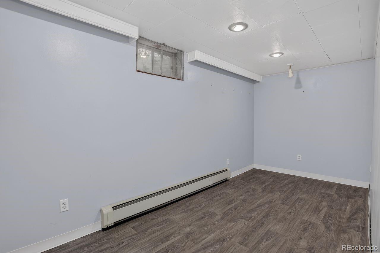 MLS Image #32 for 2772 s race street,denver, Colorado
