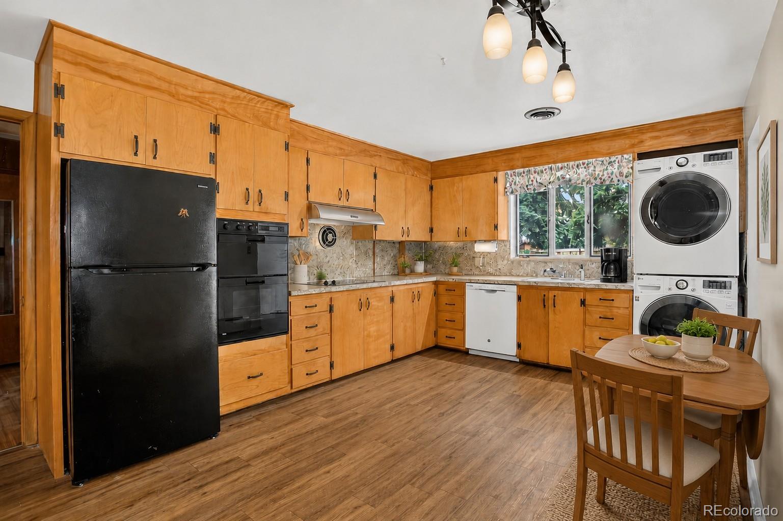 MLS Image #7 for 2772 s race street,denver, Colorado