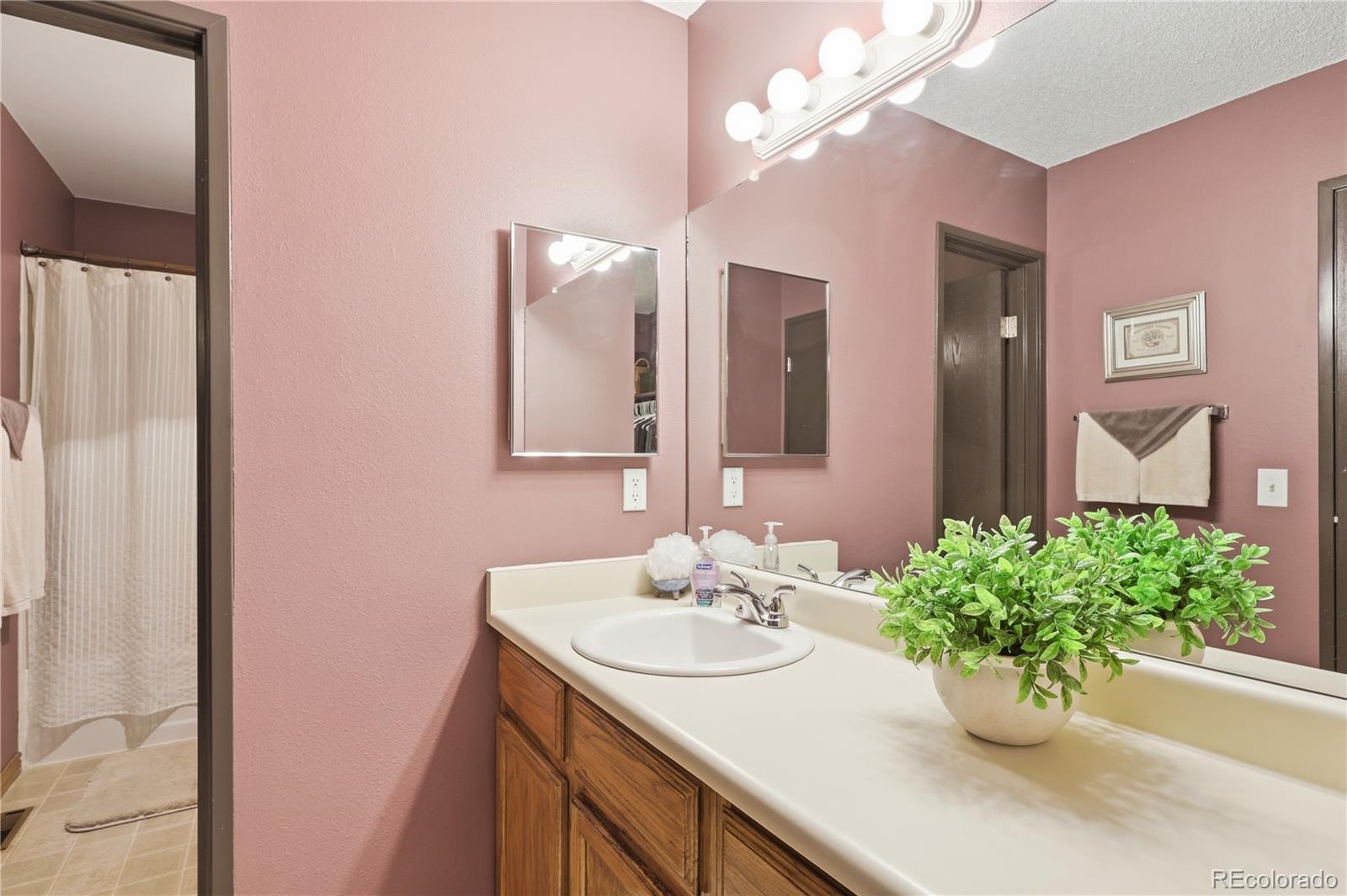 MLS Image #20 for 3405 s ammons street,denver, Colorado