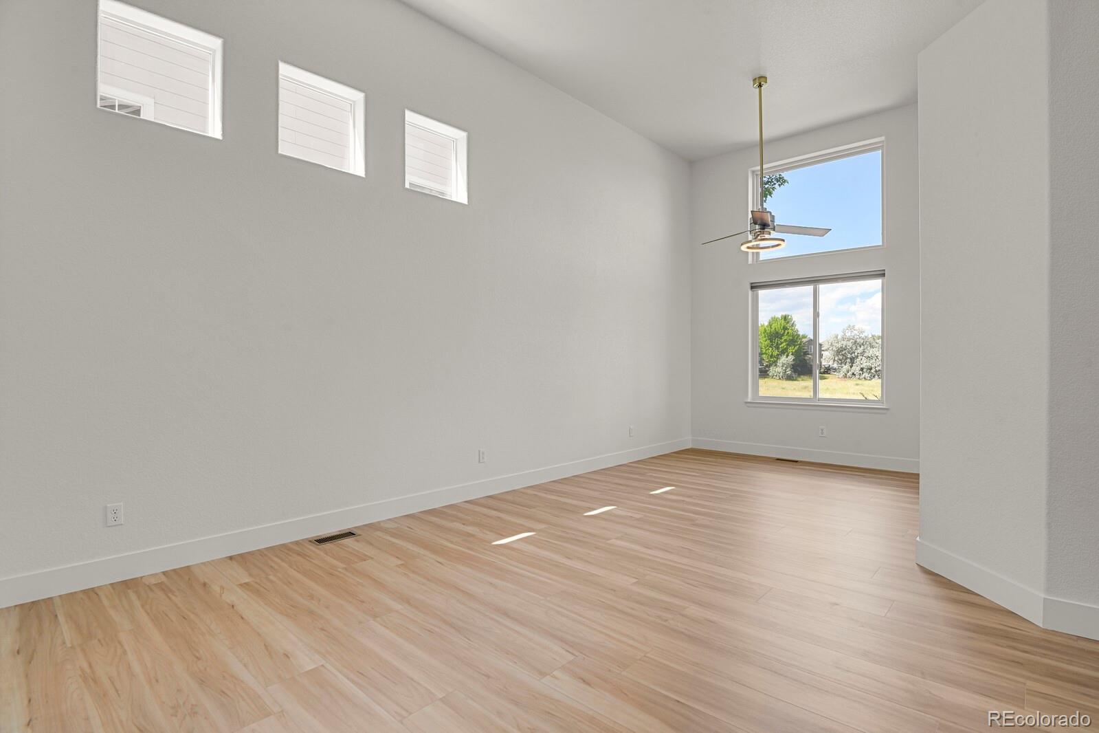 MLS Image #4 for 5965 s waco street,aurora, Colorado