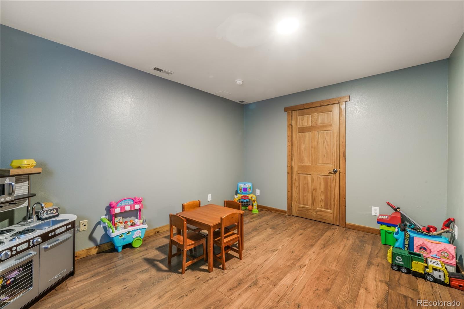 MLS Image #40 for 5580  flag way,colorado springs, Colorado