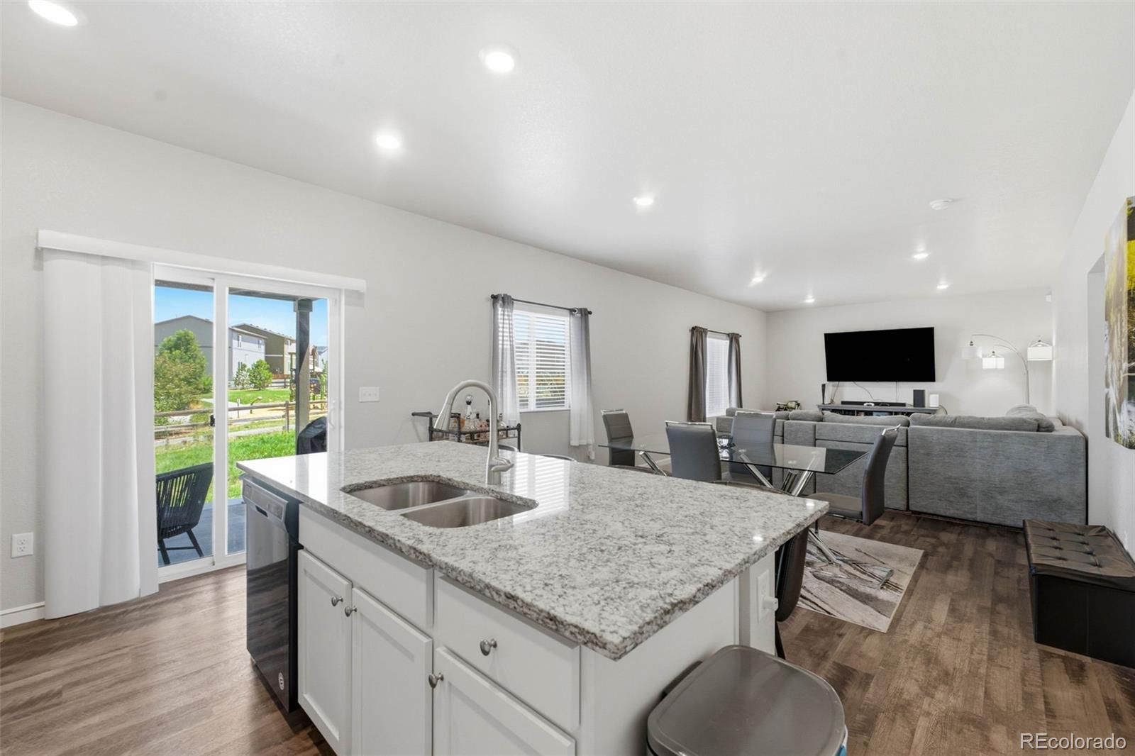 MLS Image #13 for 576  pioneer court,fort lupton, Colorado