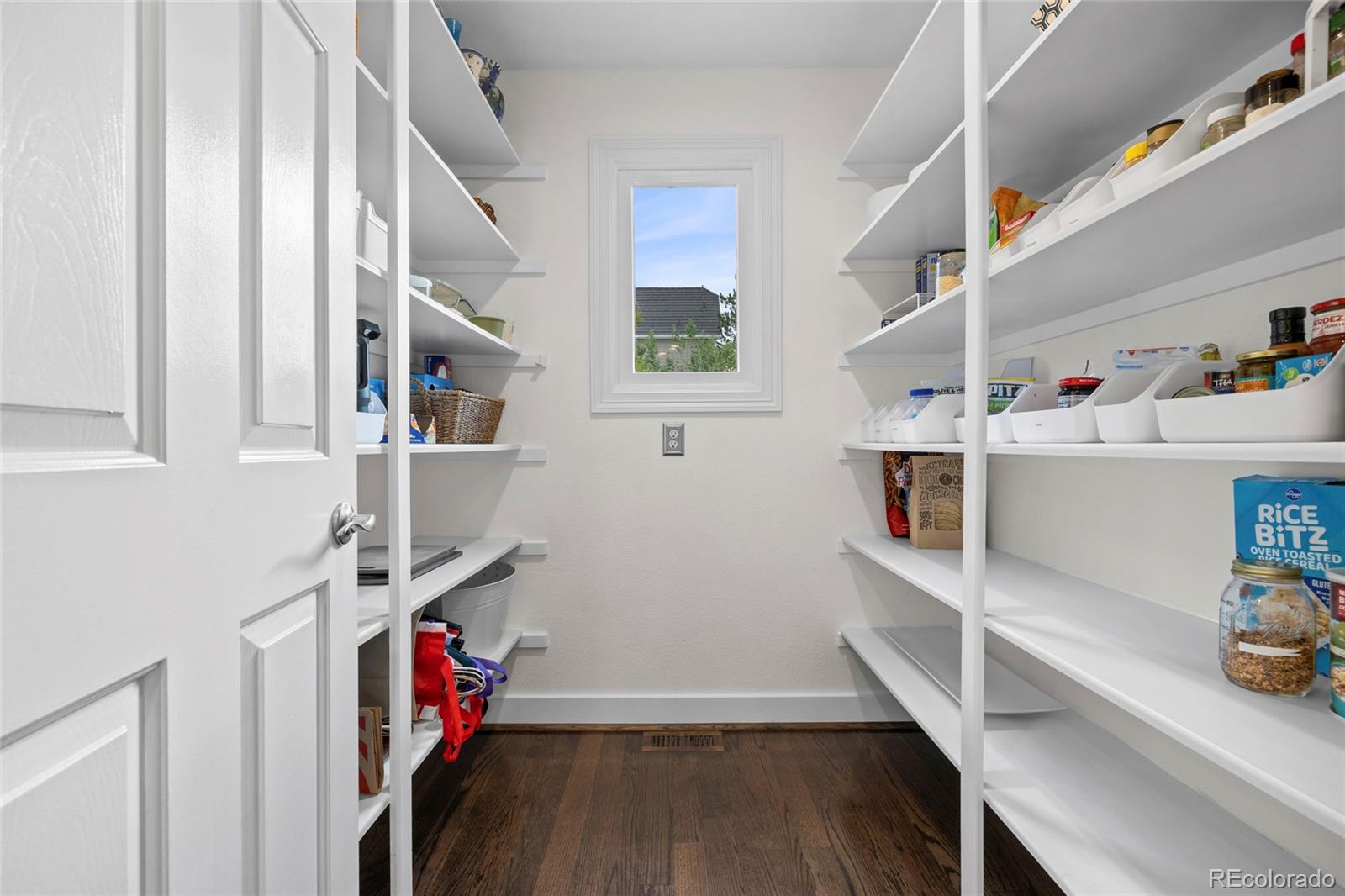 MLS Image #12 for 7170 s espana way,centennial, Colorado
