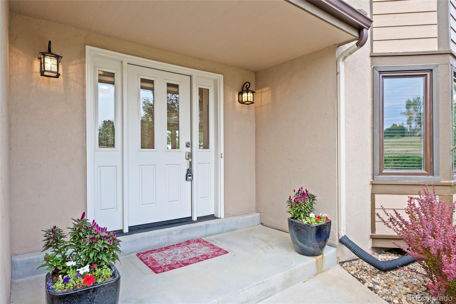 MLS Image #2 for 7170 s espana way,centennial, Colorado