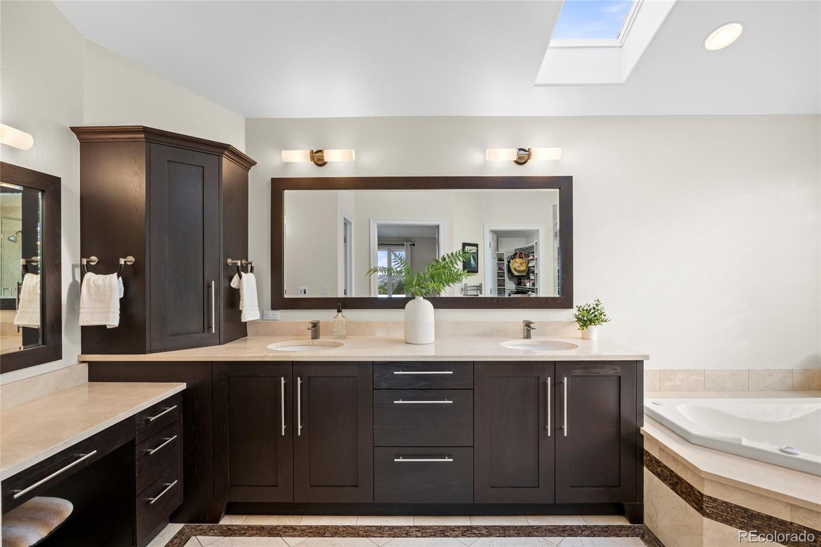 MLS Image #21 for 7170 s espana way,centennial, Colorado