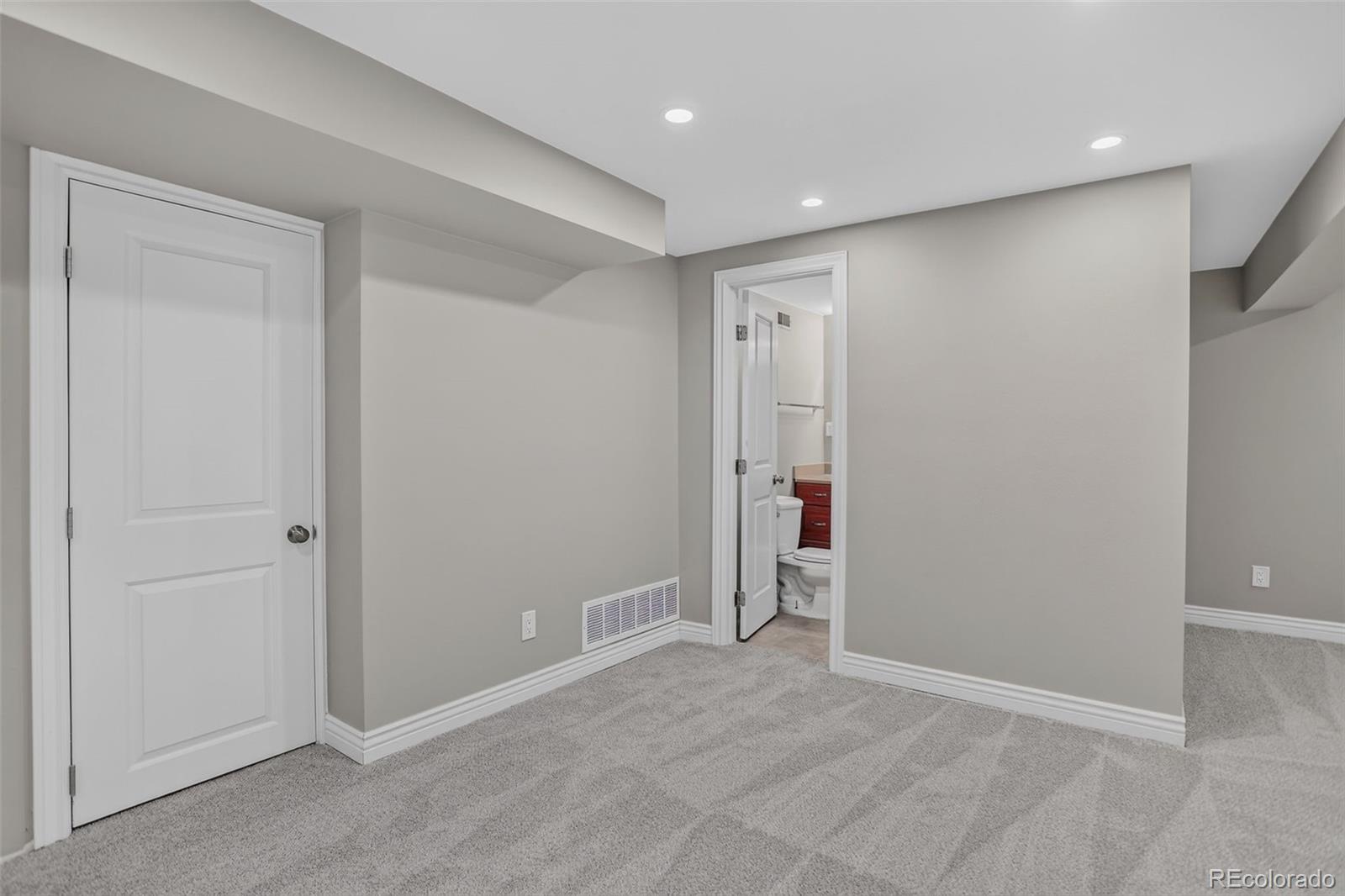 MLS Image #35 for 10988  yukon street,broomfield, Colorado