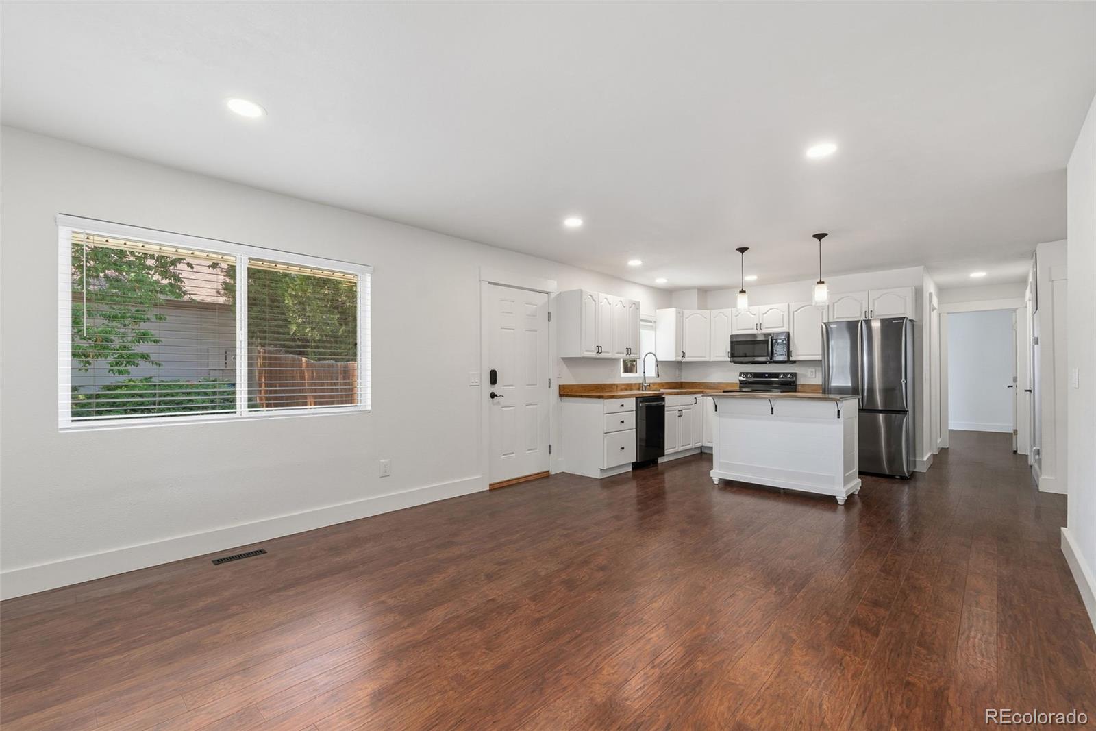 MLS Image #3 for 15421 e princeton avenue,aurora, Colorado
