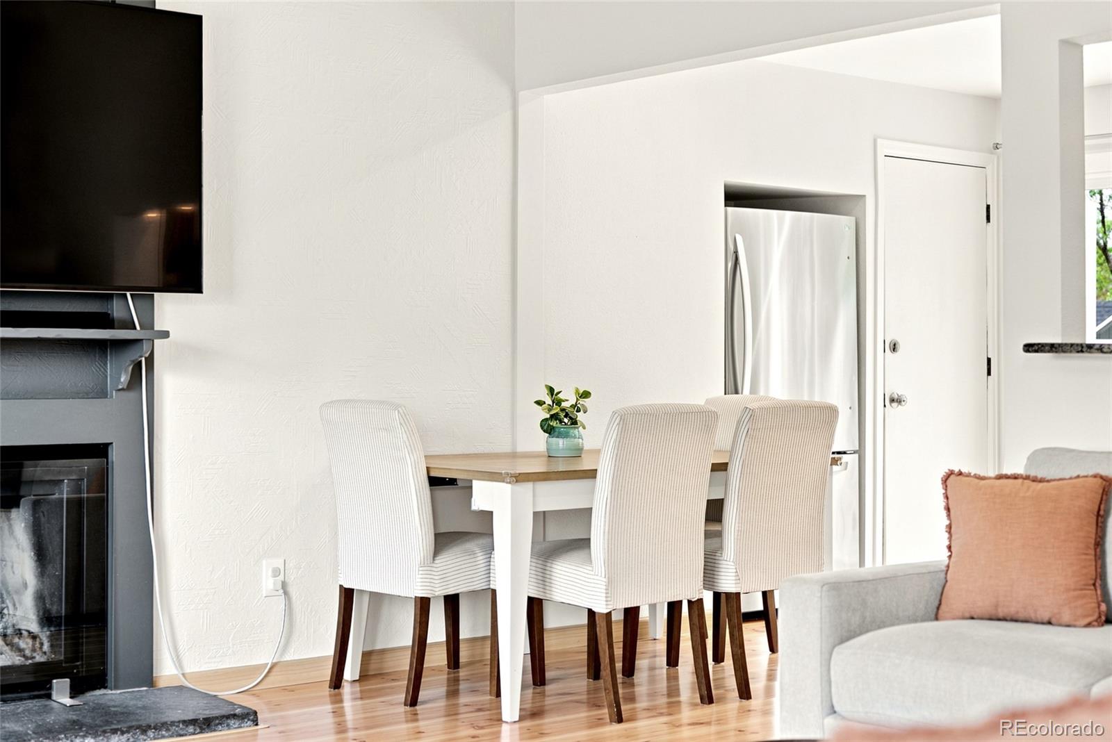 MLS Image #10 for 1161  alter way,broomfield, Colorado