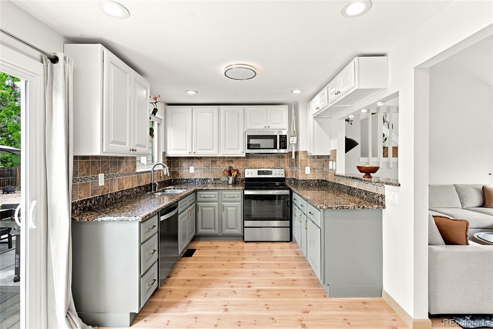 MLS Image #13 for 1161  alter way,broomfield, Colorado